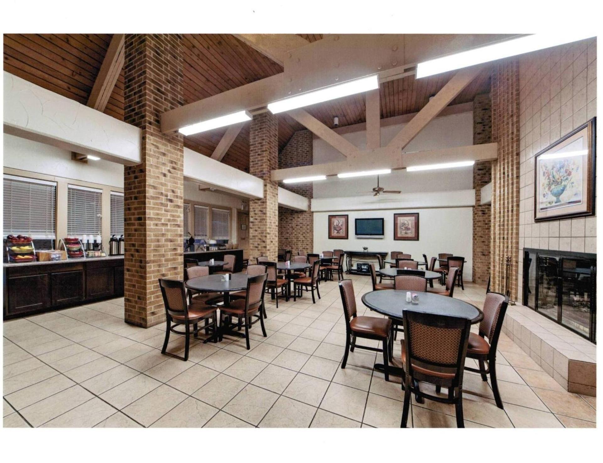 Hawthorn Extended Stay by Wyndham Richardson photo 9