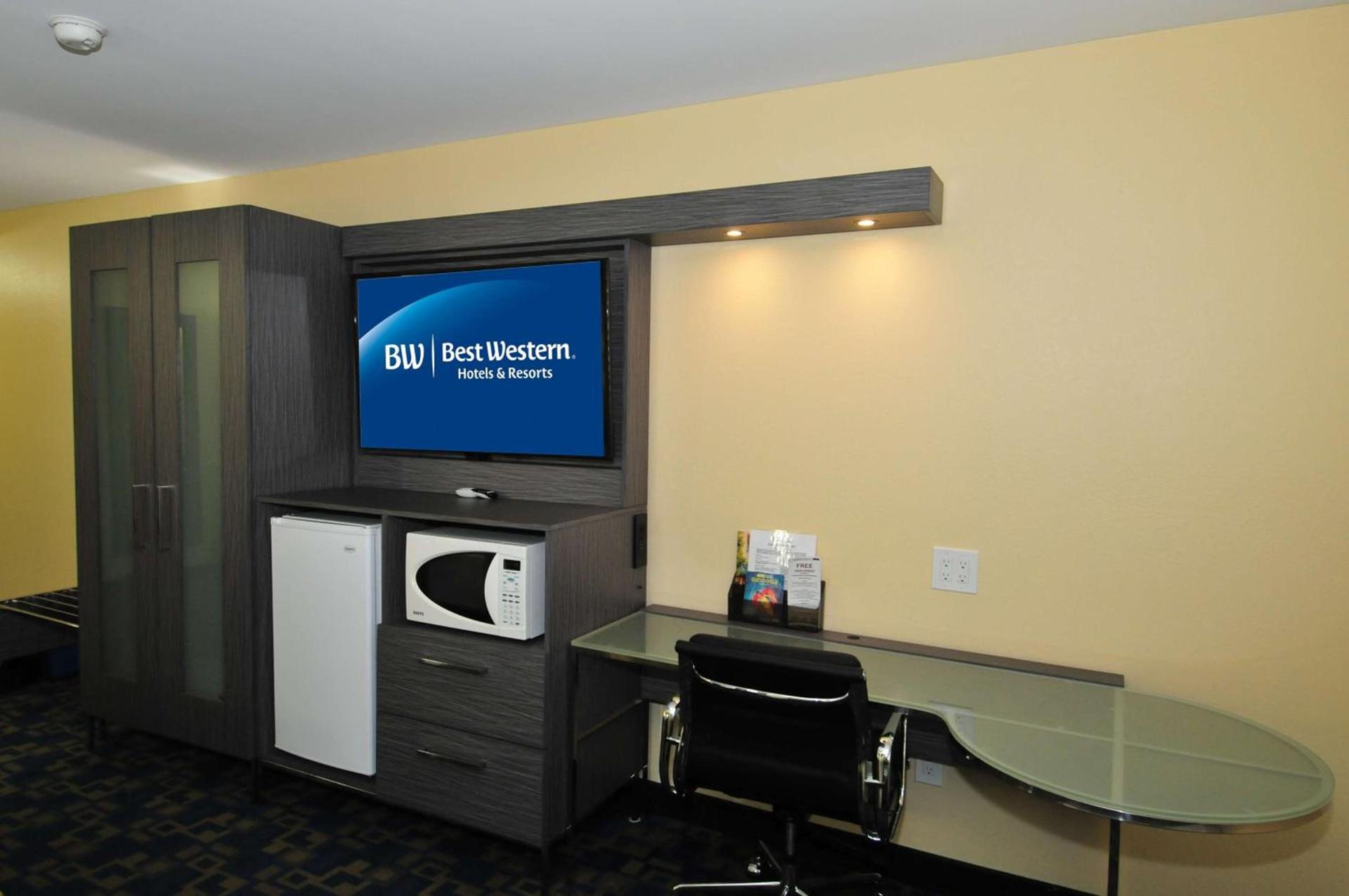 Best Western Antelope Inn & Suites photo 28
