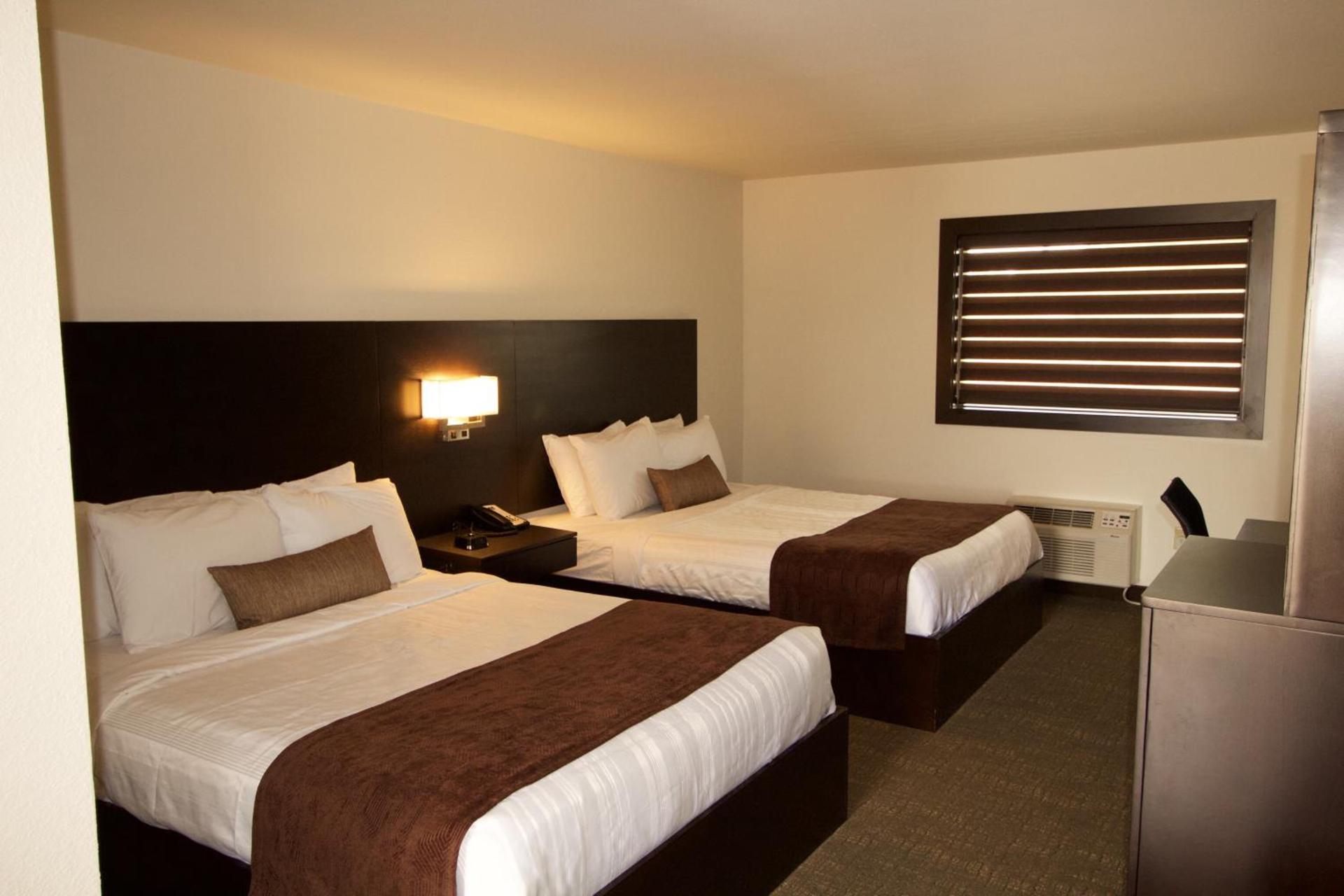 Boarders Inn & Suites by Cobblestone Hotels - Syracuse photo 28