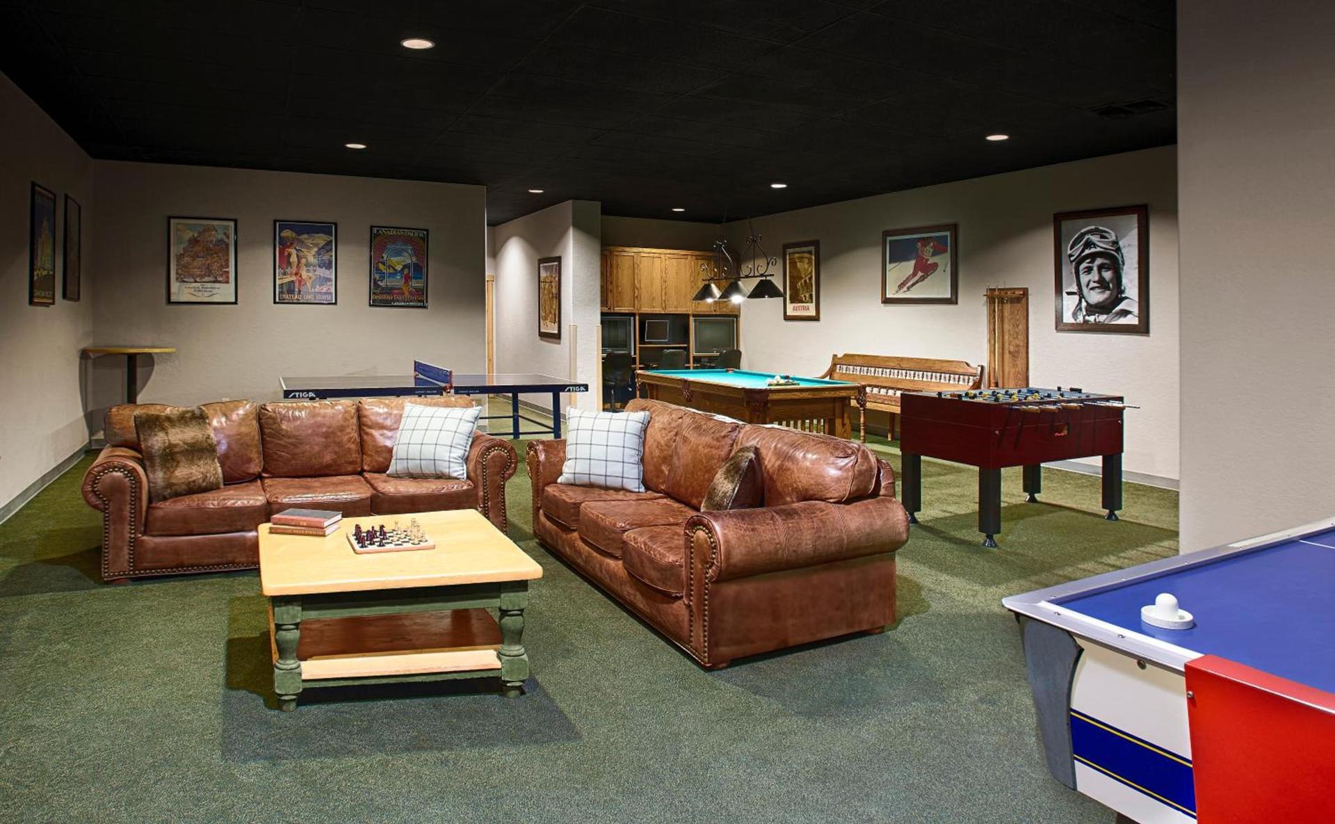 Fairmont Heritage Place, Franz Klammer Lodge photo 14