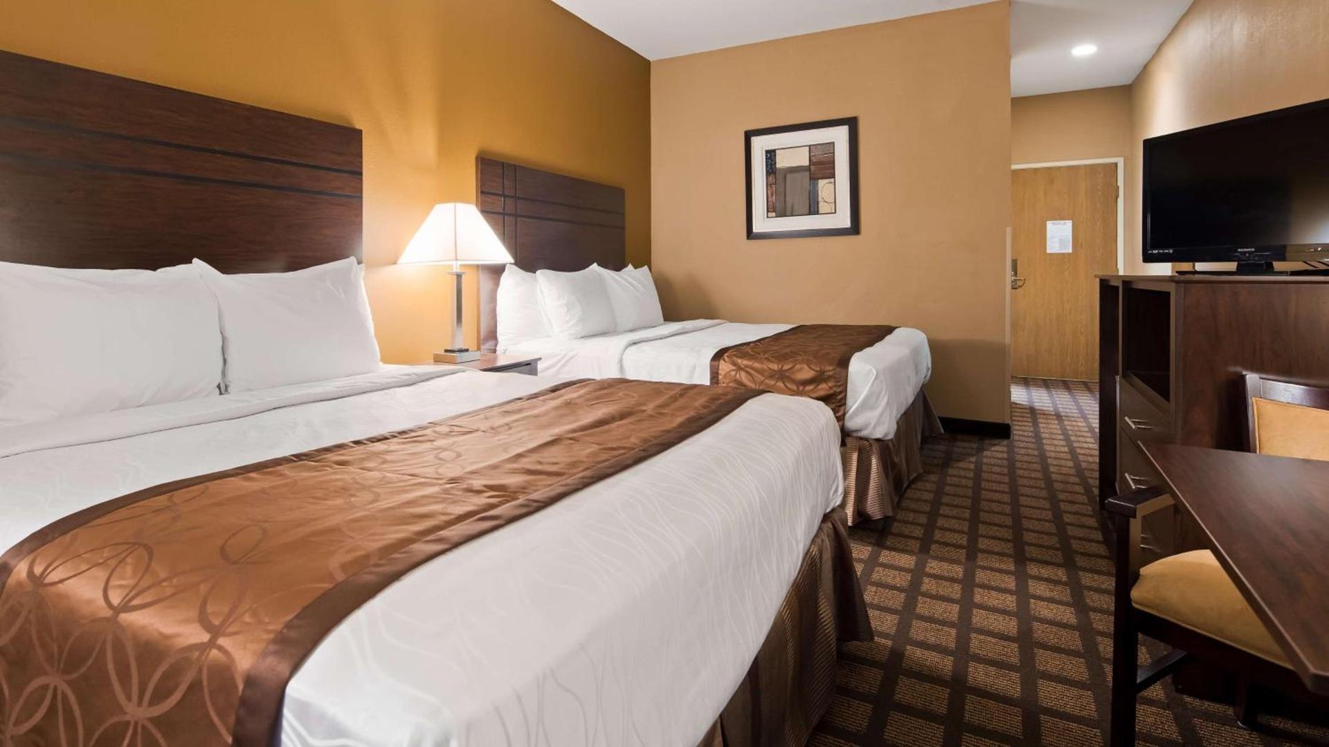 Best Western Plaza Hotel Saugatuck photo 11