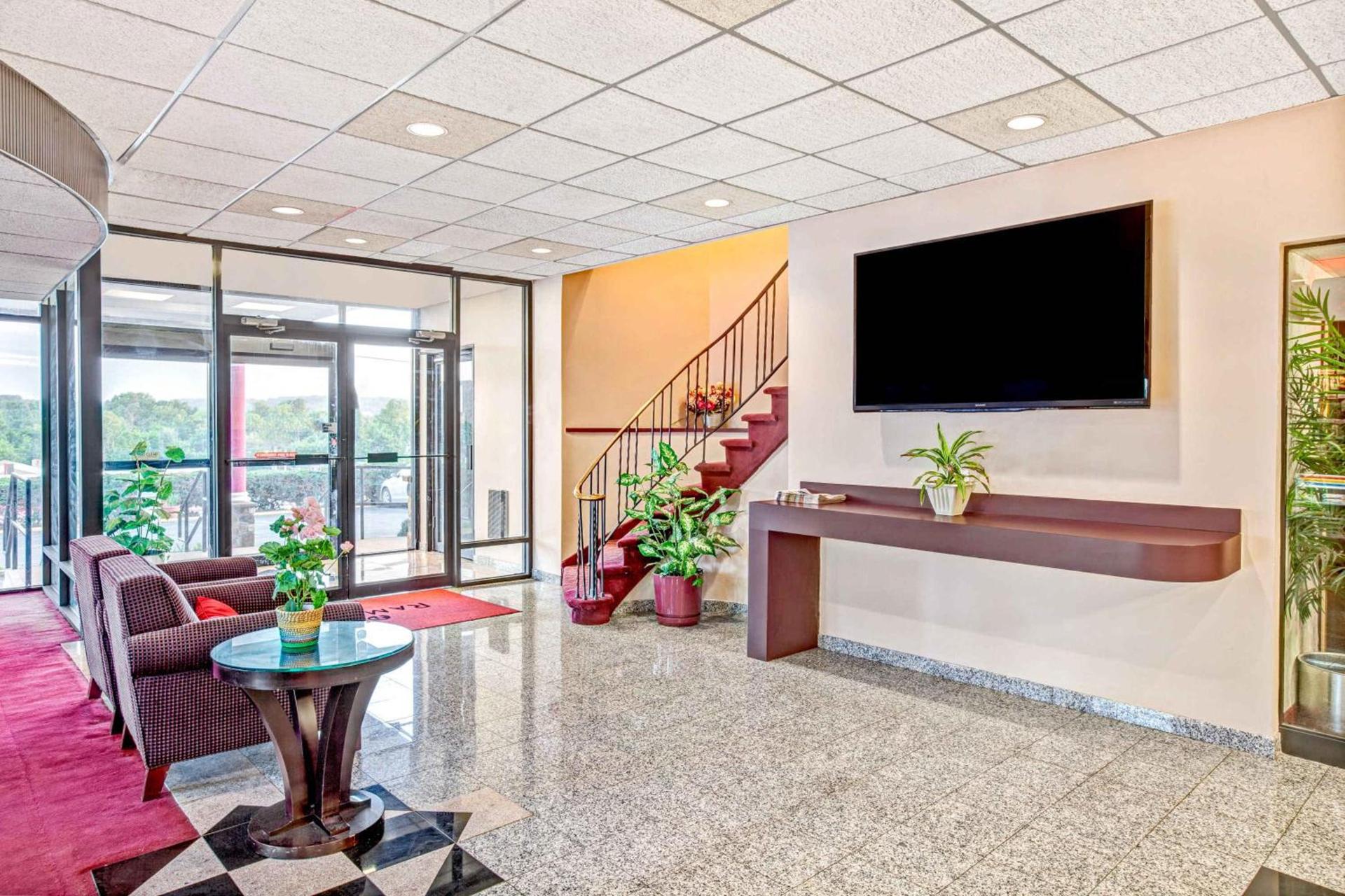 Ramada by Wyndham Rockaway photo 7