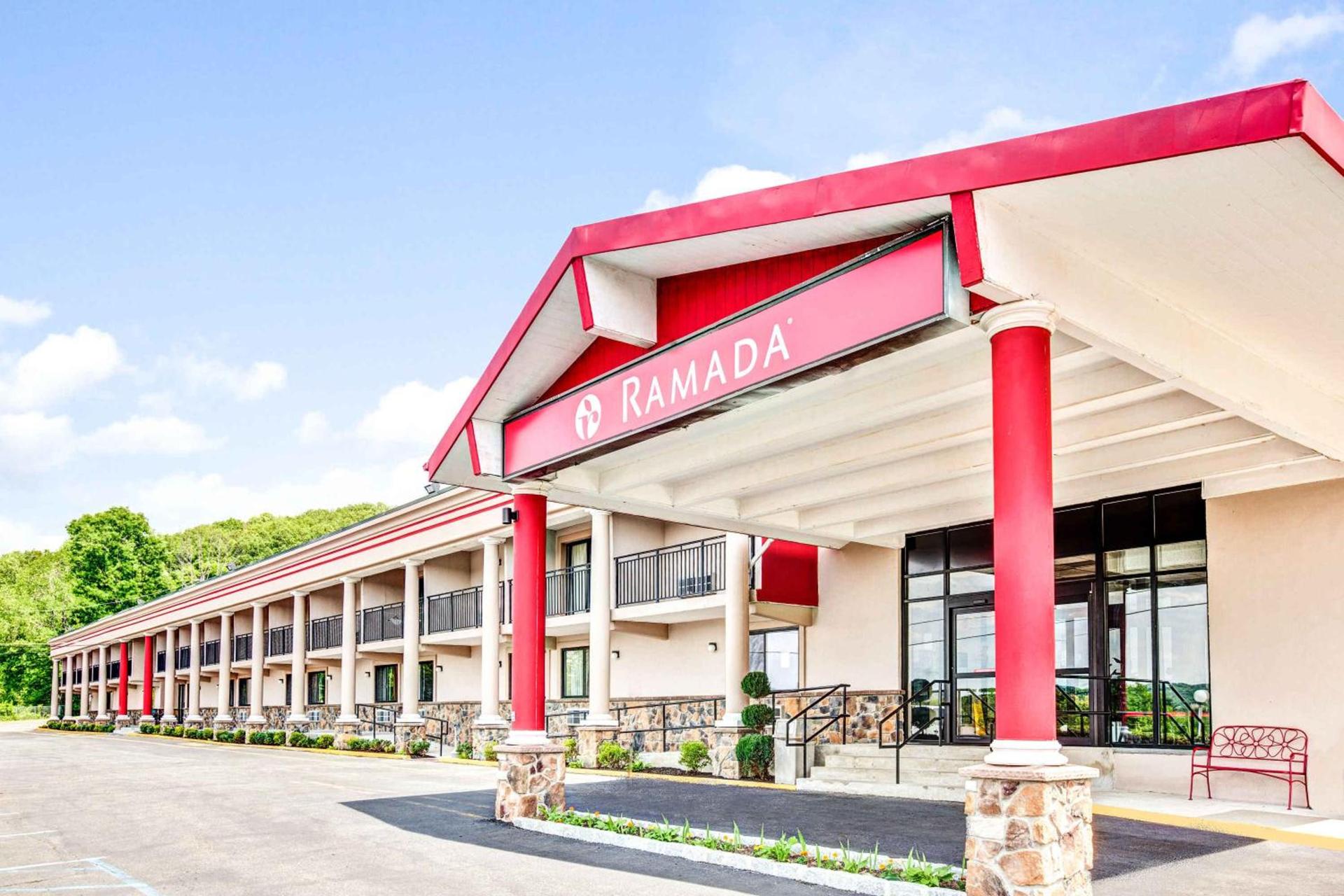 Ramada by Wyndham Rockaway photo 16