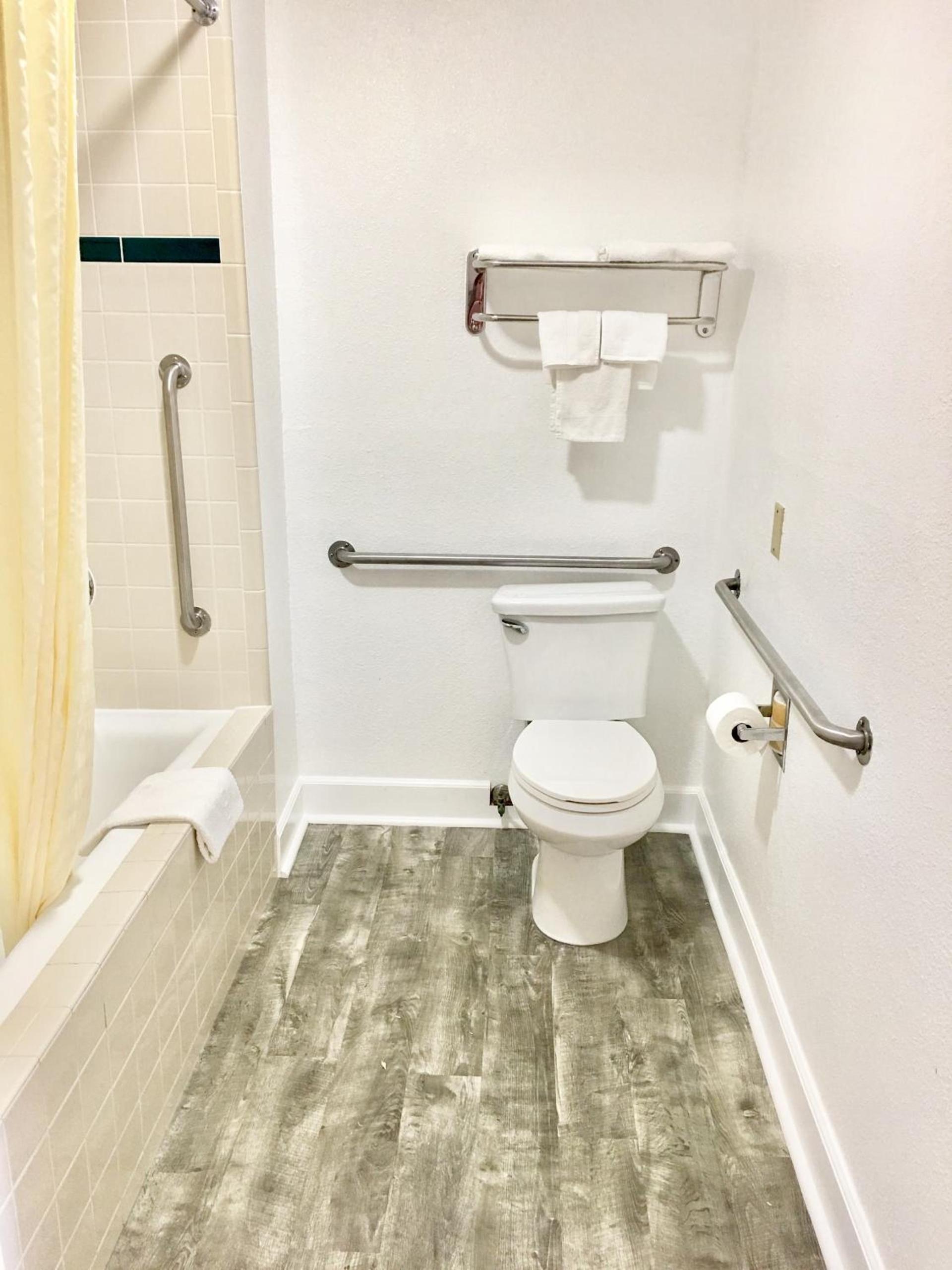 BridgePoint Inn Daly City photo 21