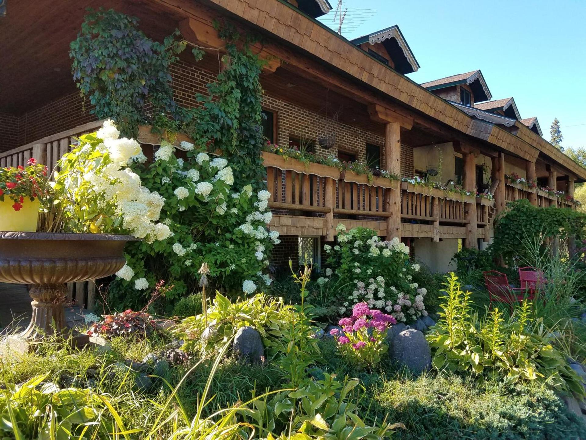 Lenroot Lodge photo 14