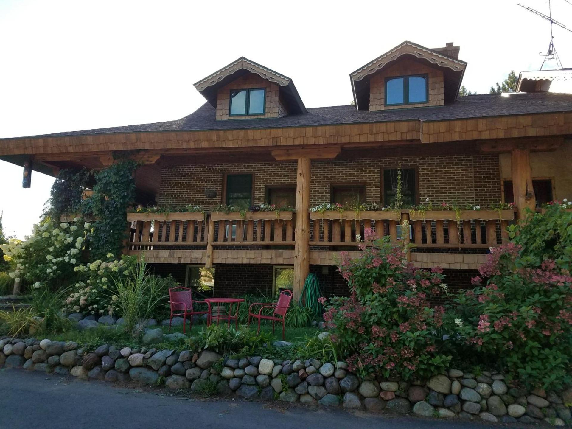 Lenroot Lodge photo 13