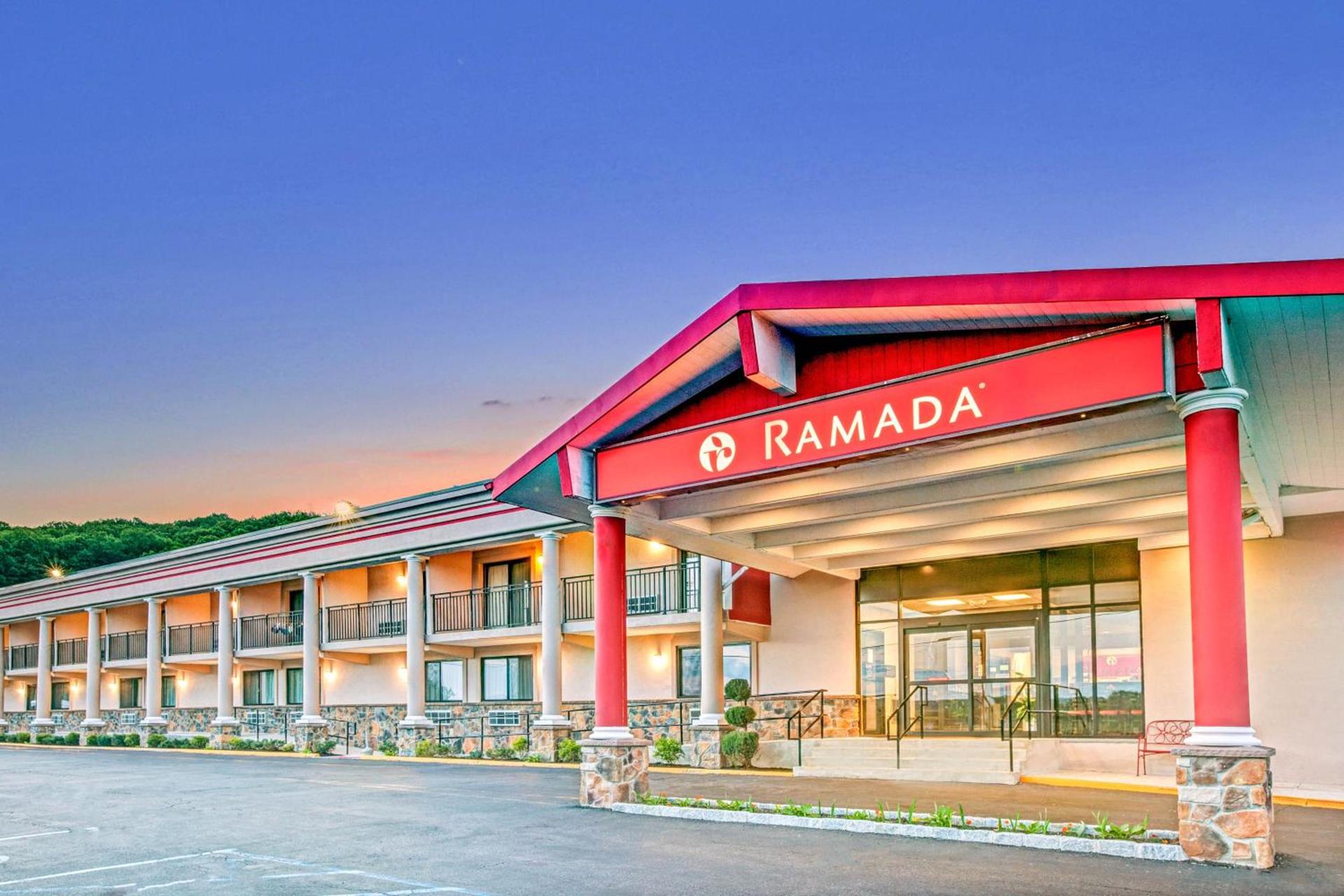 Ramada by Wyndham Rockaway photo 2