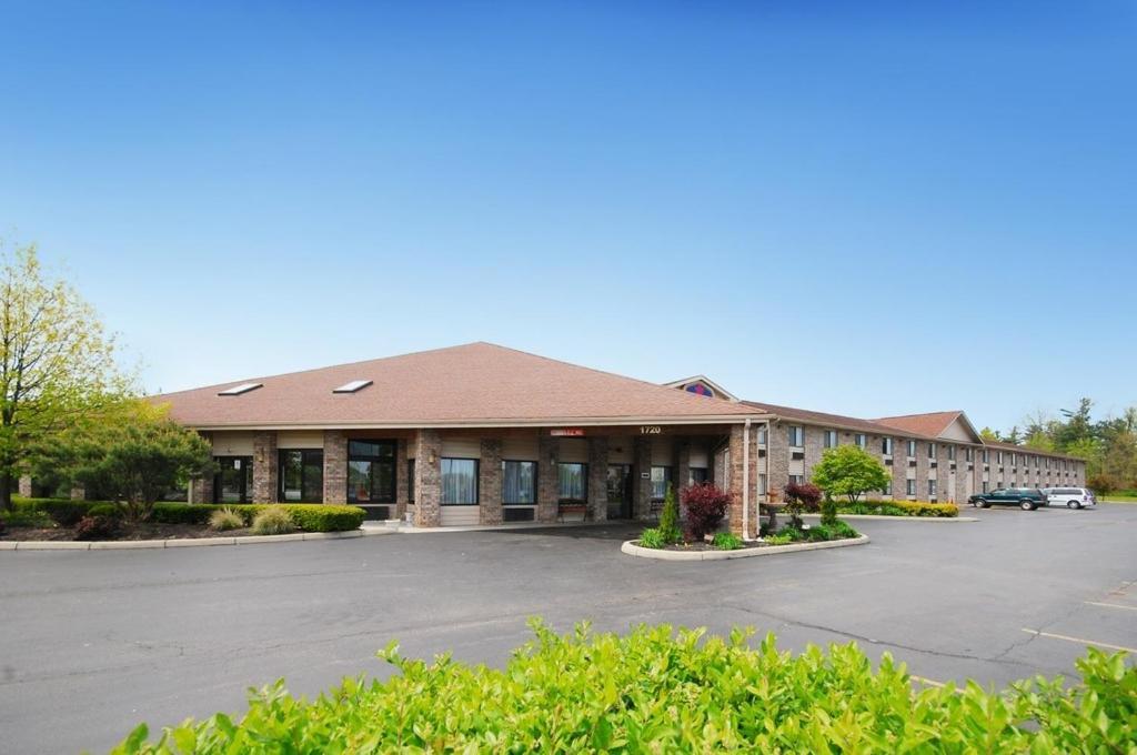 Baymont by Wyndham Delaware photo 23