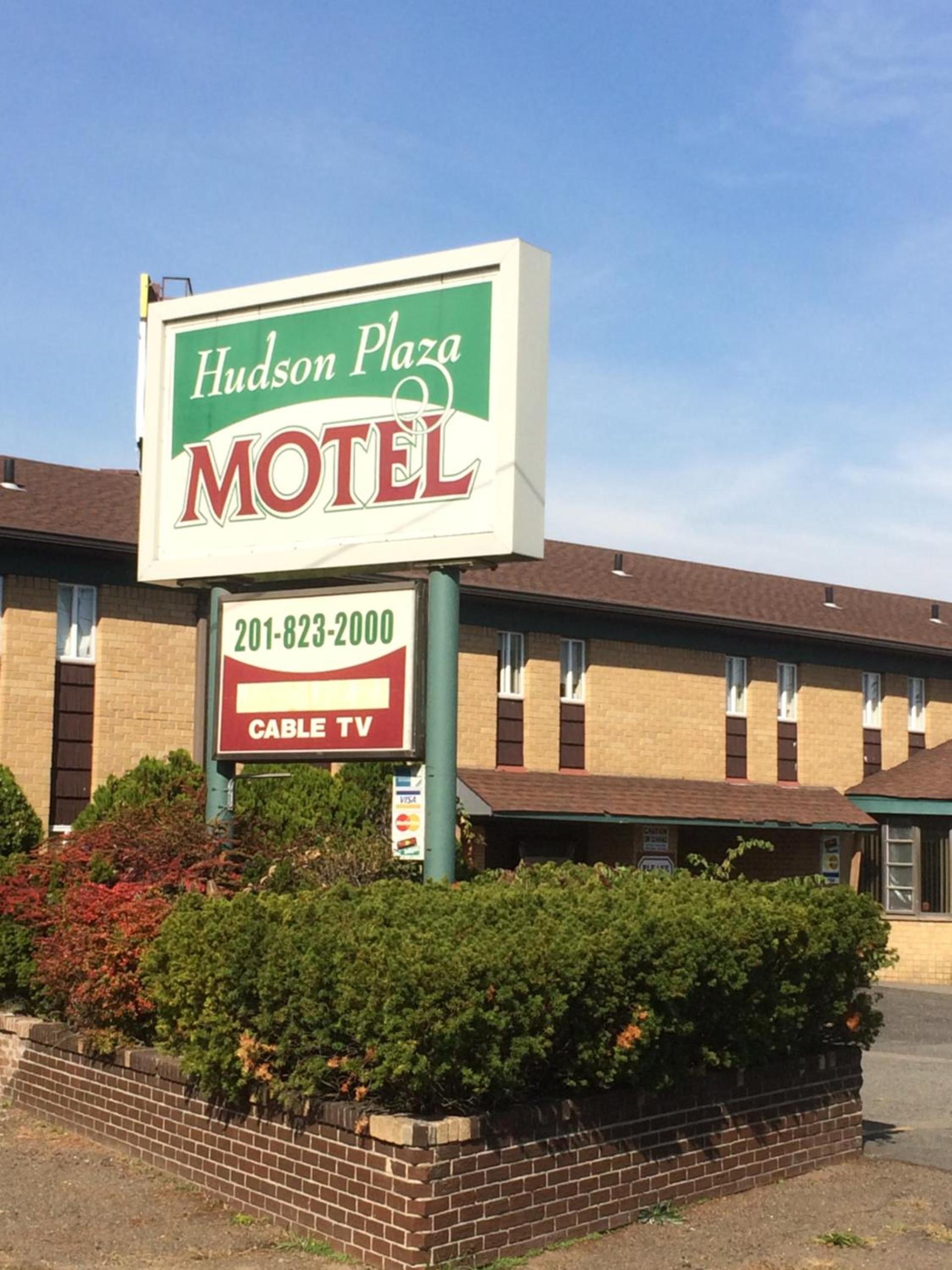 Hudson Plaza Motel Bayonne Jersey City — hotel in Jersey City