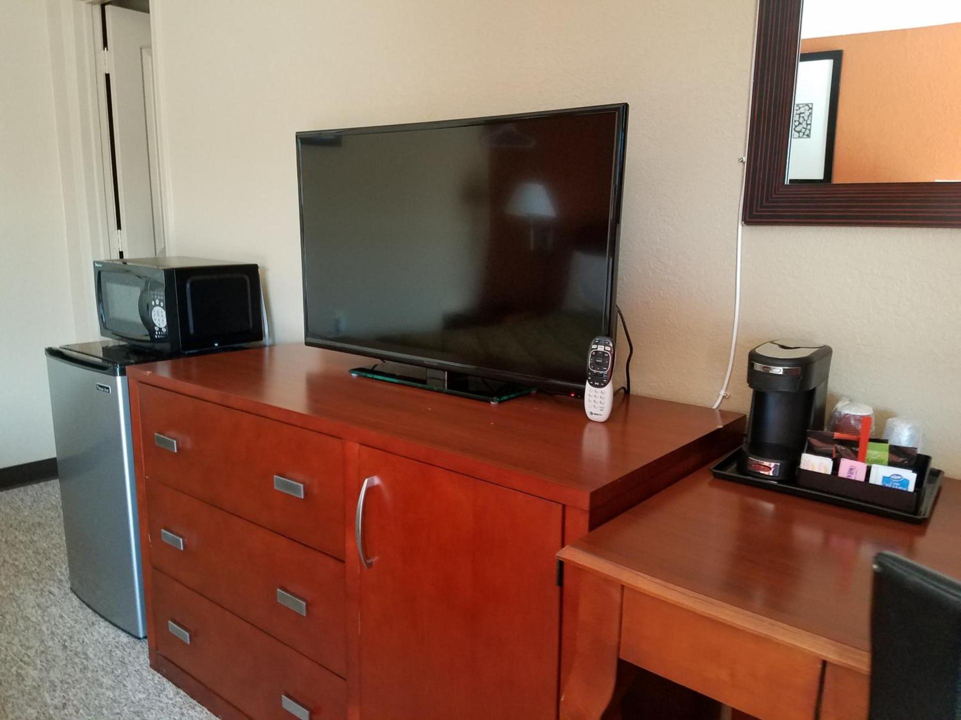 Budget Inn photo 16