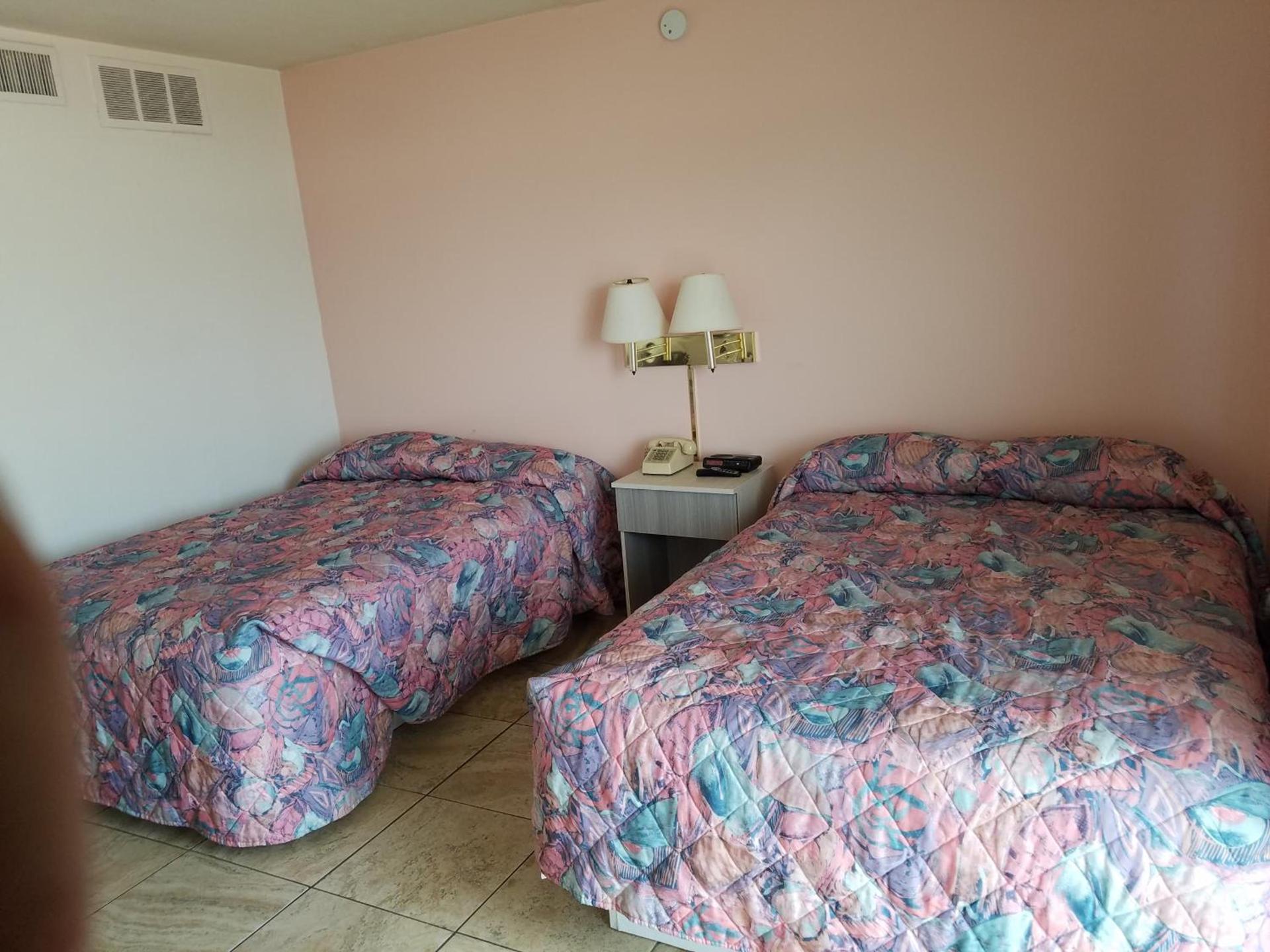 Beach Terrace Motor Inn photo 2