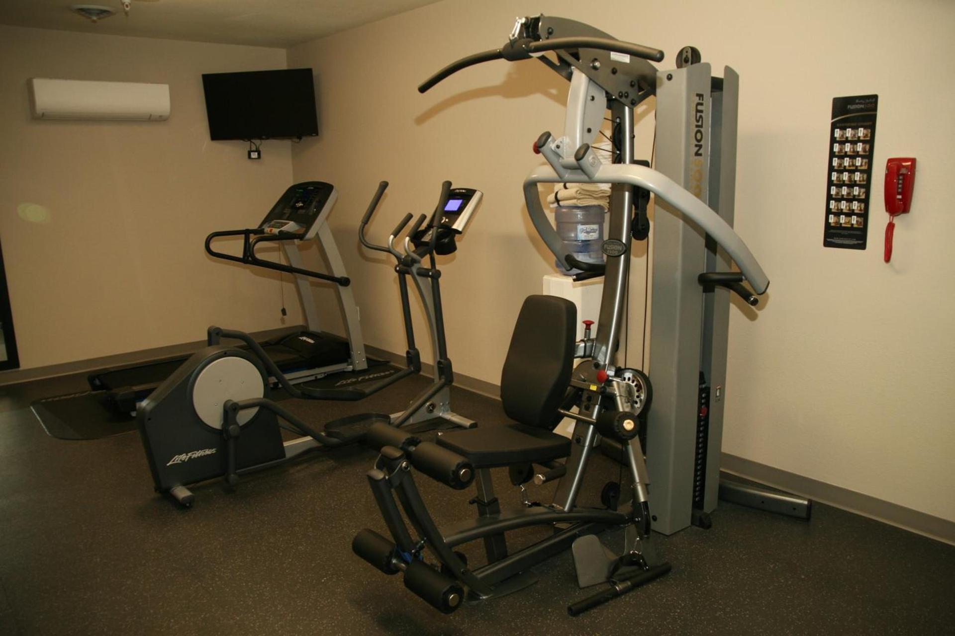 Country Inn & Suites by Radisson, Prineville, OR photo 40