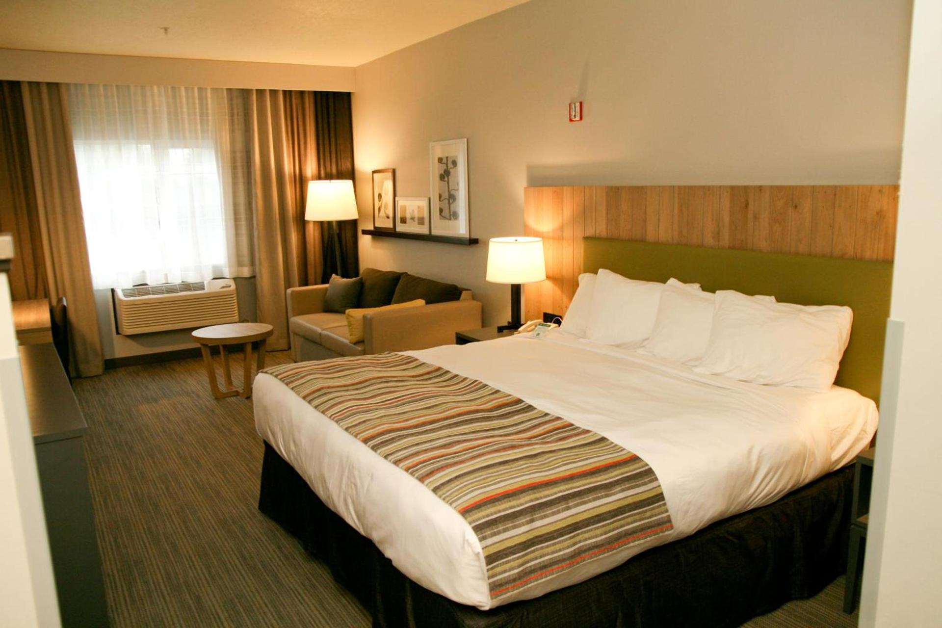 Country Inn & Suites by Radisson, Prineville, OR photo 52