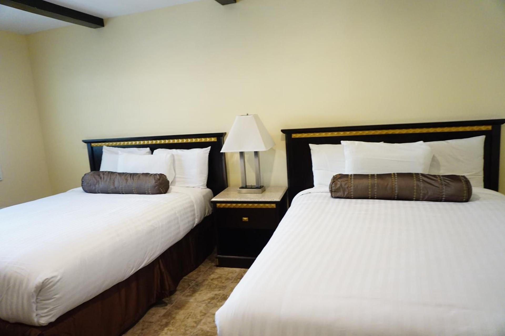 Tuscan Garden Inn photo 45