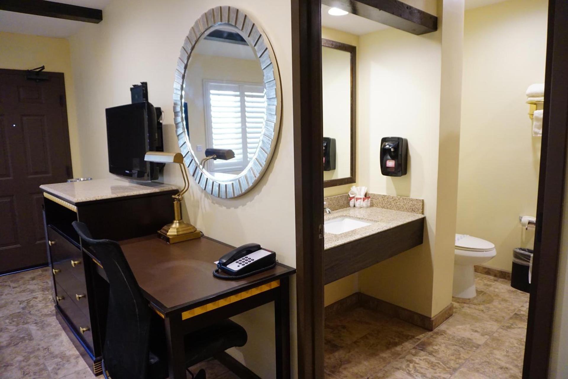 Tuscan Garden Inn photo 35