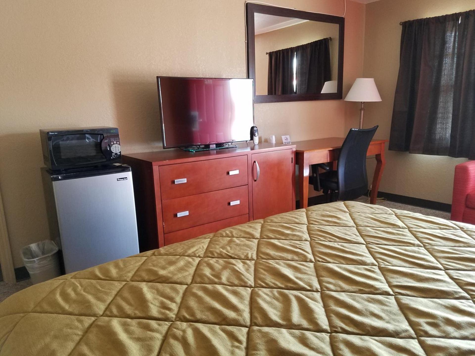 Budget Inn photo 17
