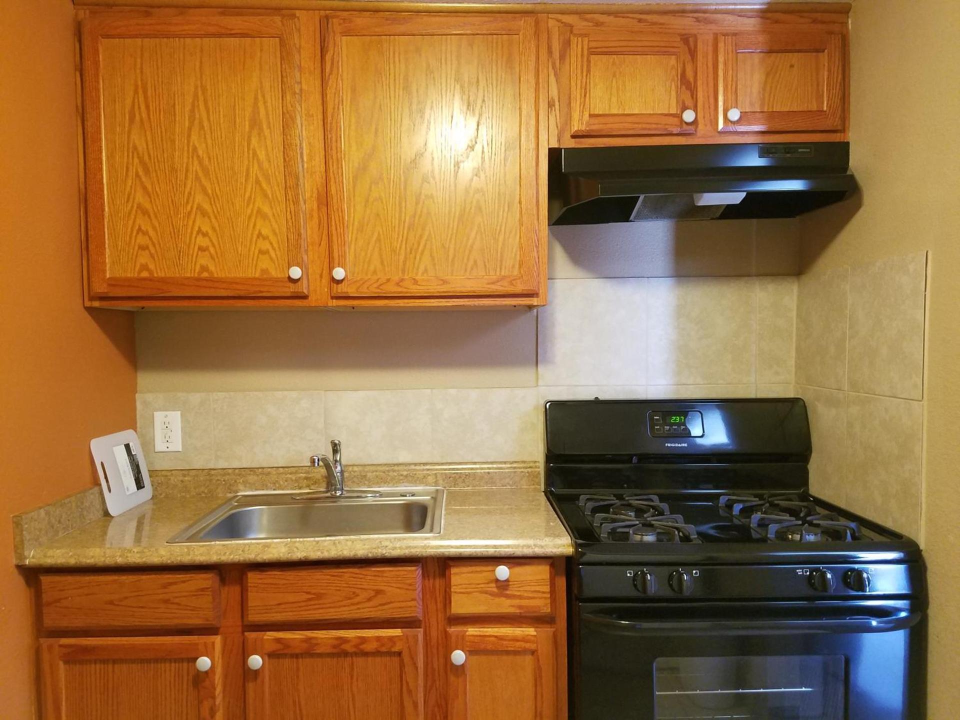 Budget Inn photo 20