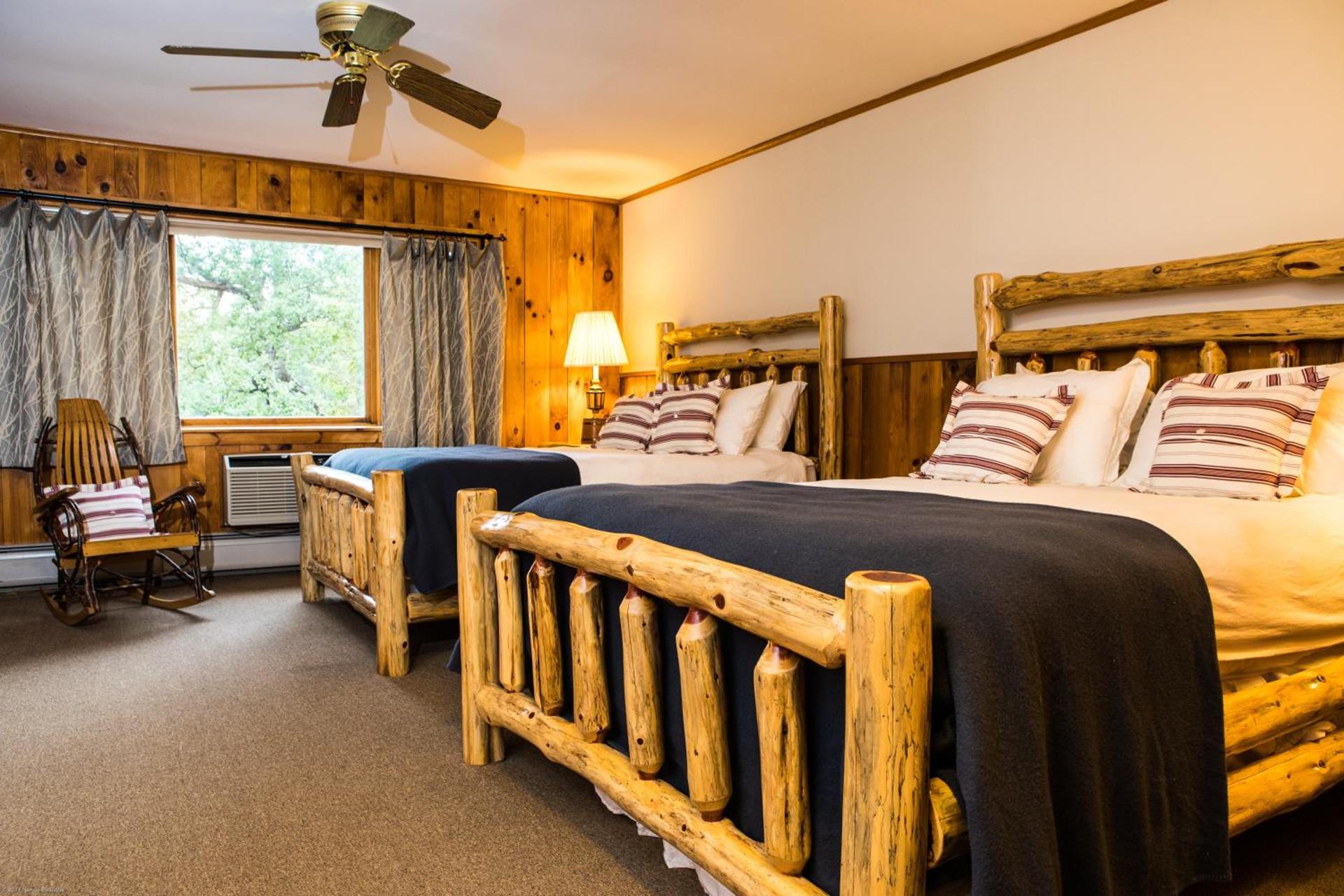 Garnet Hill Lodge photo 5