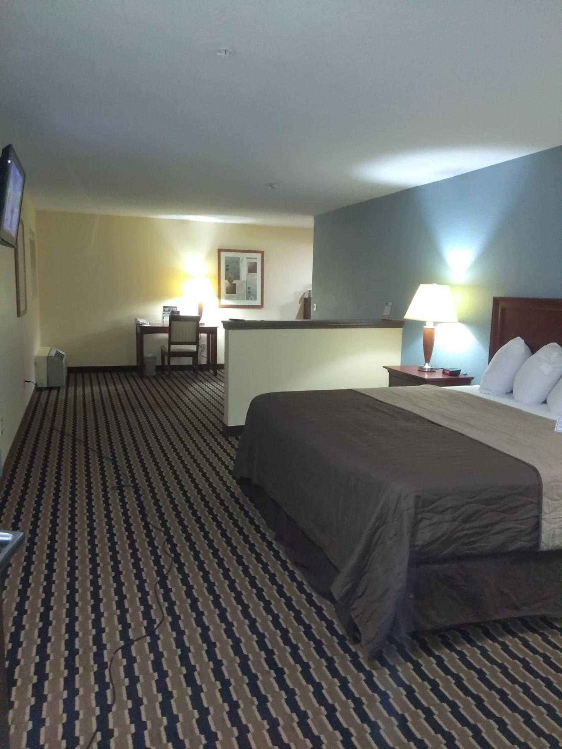 Expo Inn photo 7