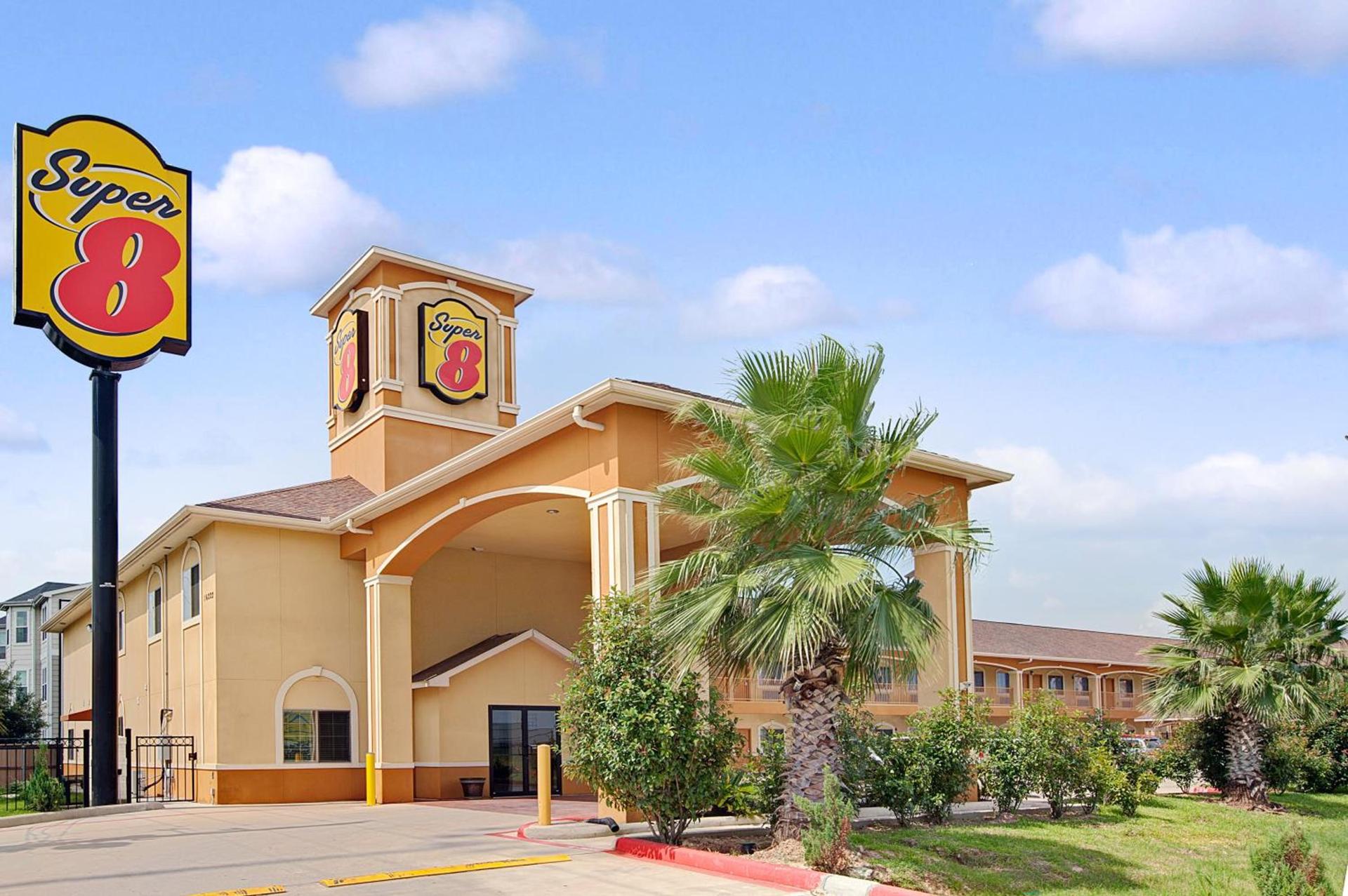 Crystal Inn Houston North I-45 photo 37