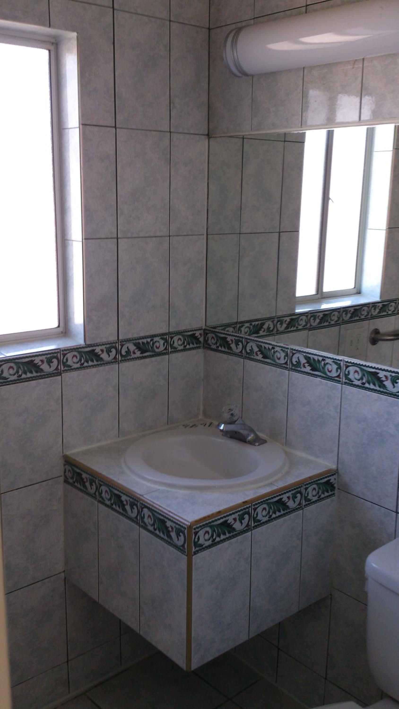 Santa Ana Travel Inn photo 28