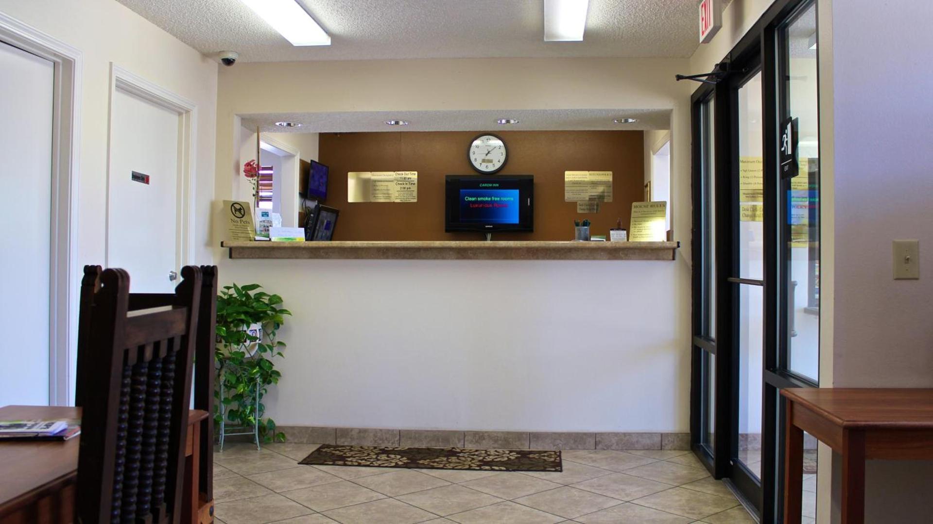 Carom Inn Denham Springs-BatonRouge photo 9