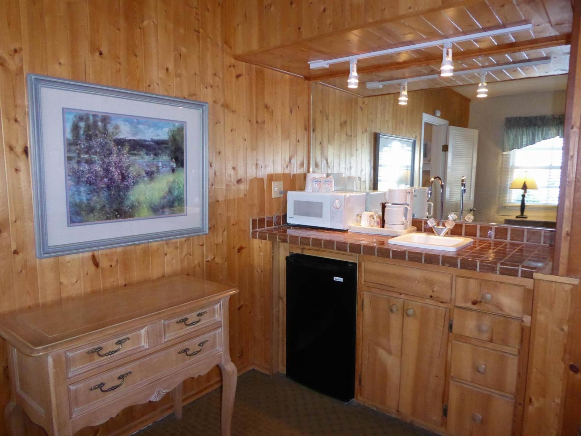 Briarwood Inn photo 28