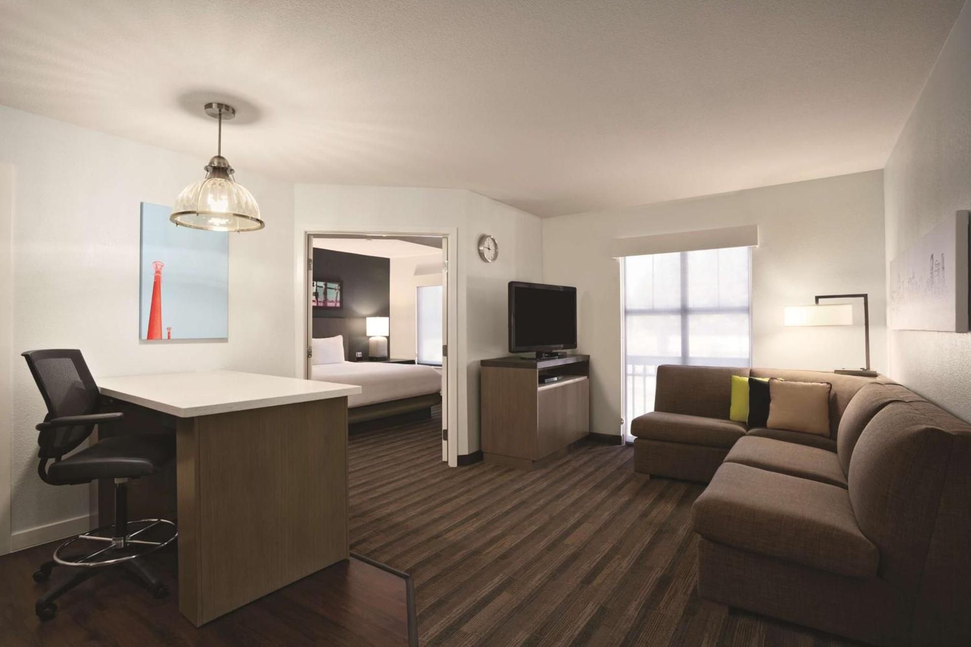 Hyatt House Pleasant Hill photo 58