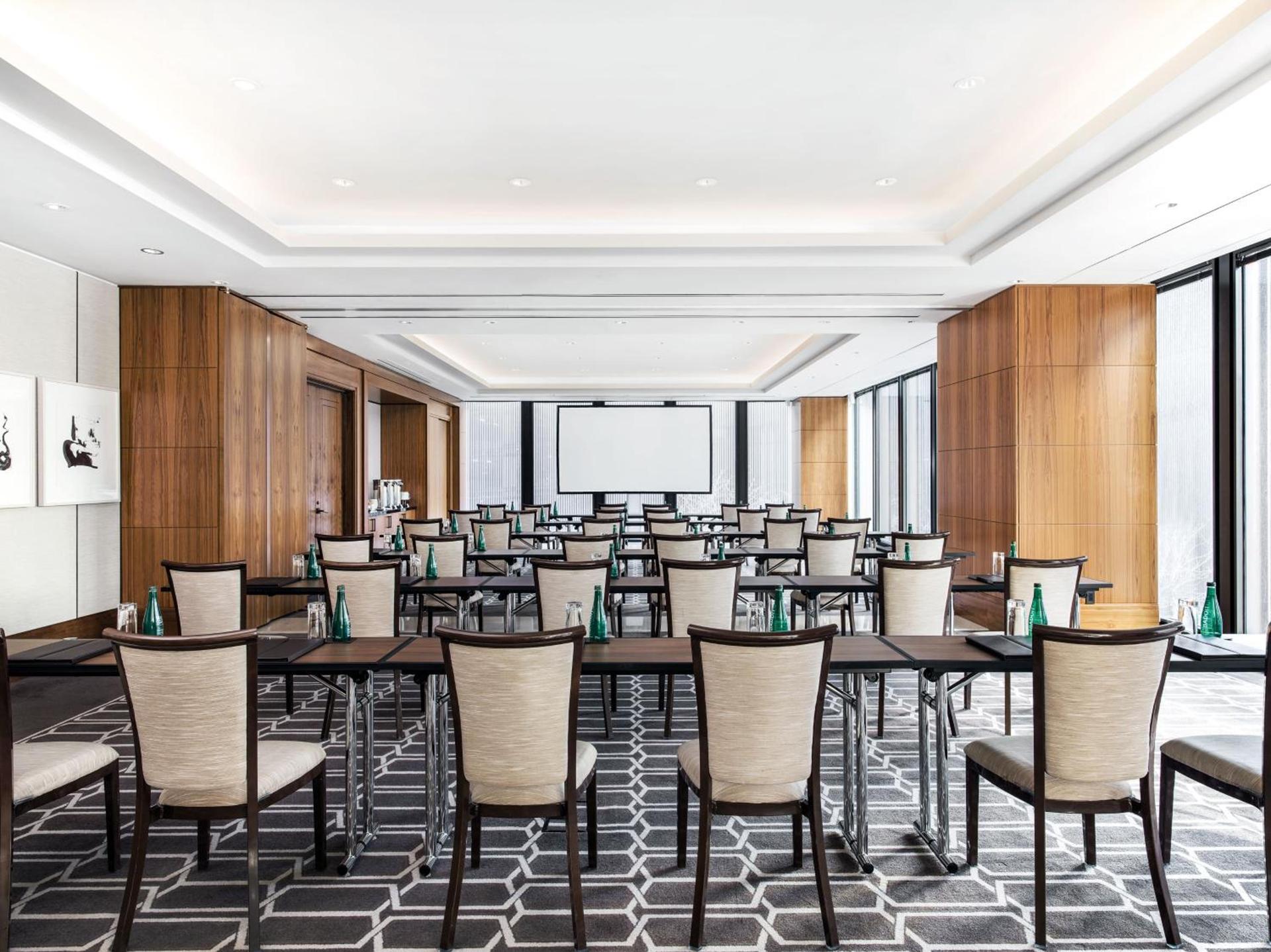 The Langham Chicago photo 16