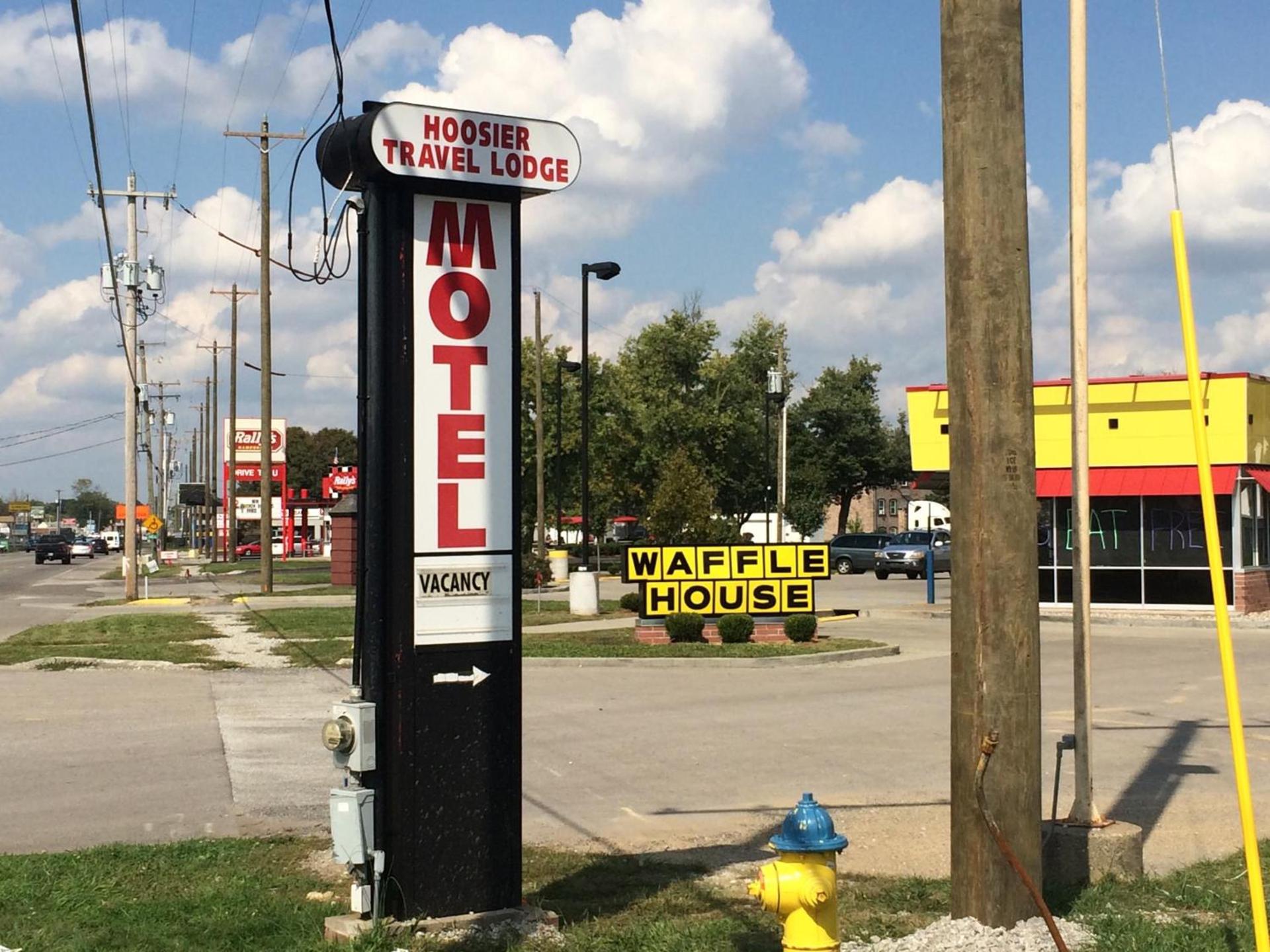 Hoosier Travel Lodge photo 3