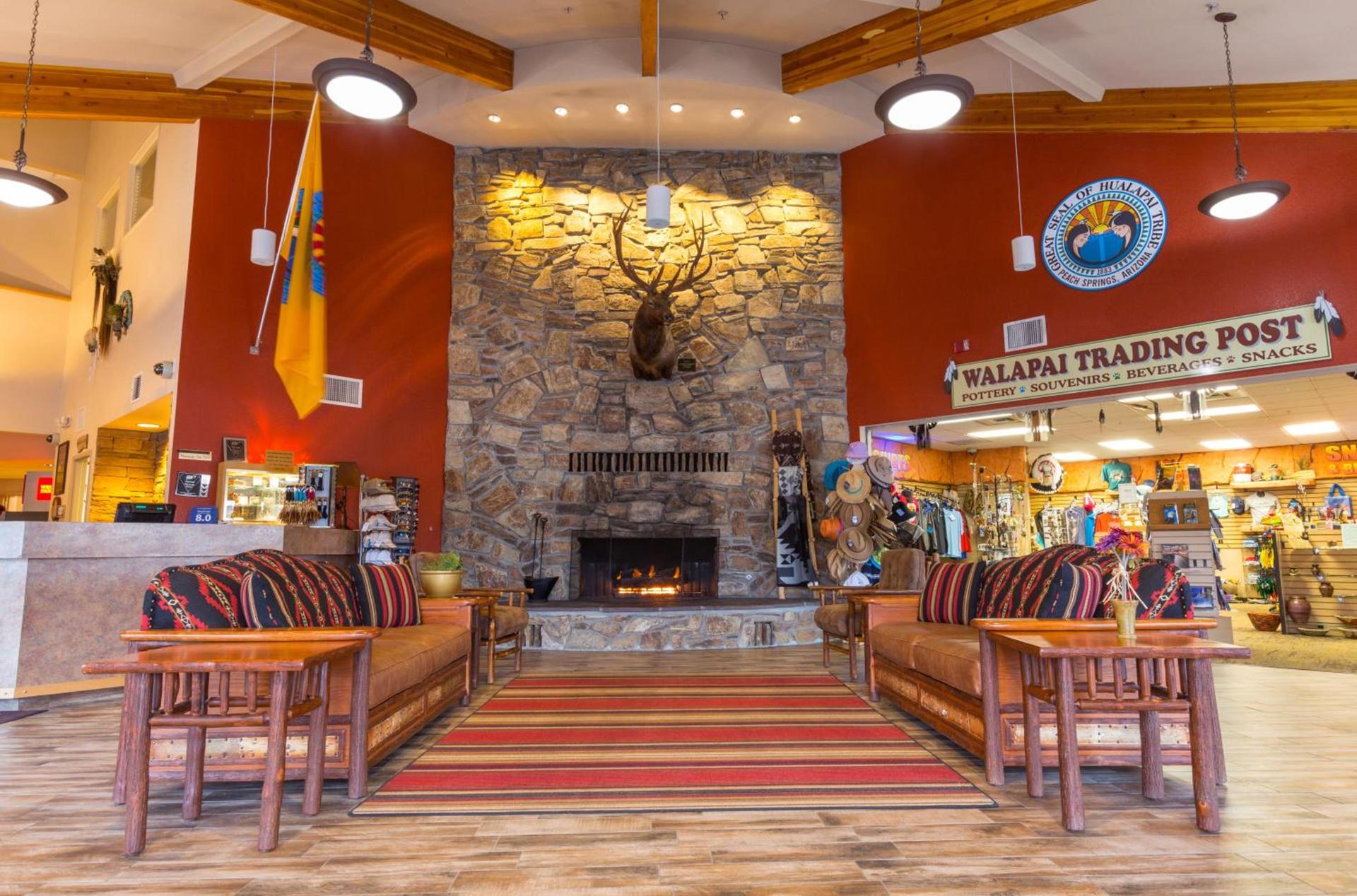 Hualapai Lodge photo 2