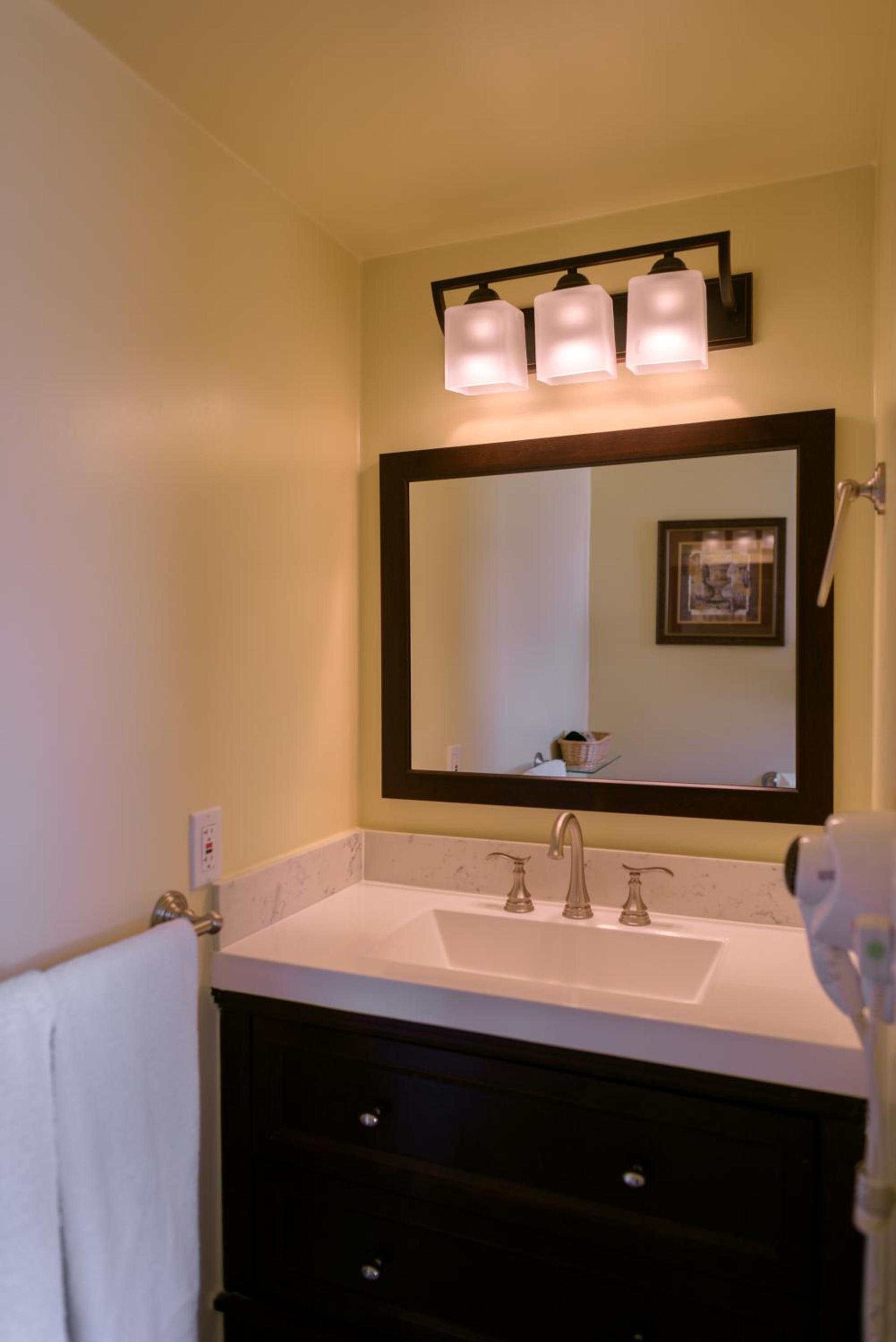 Marina Motel photo 90