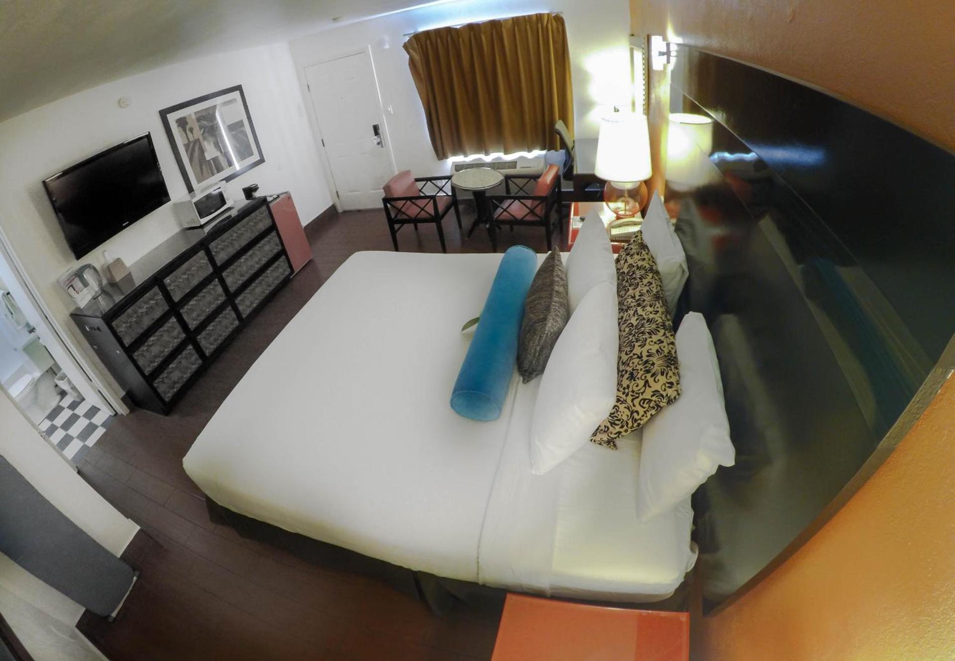 Adara Palm Springs photo 13