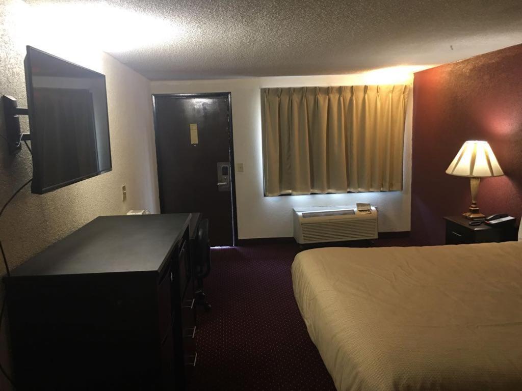 Super 9 Motel Troy photo 8