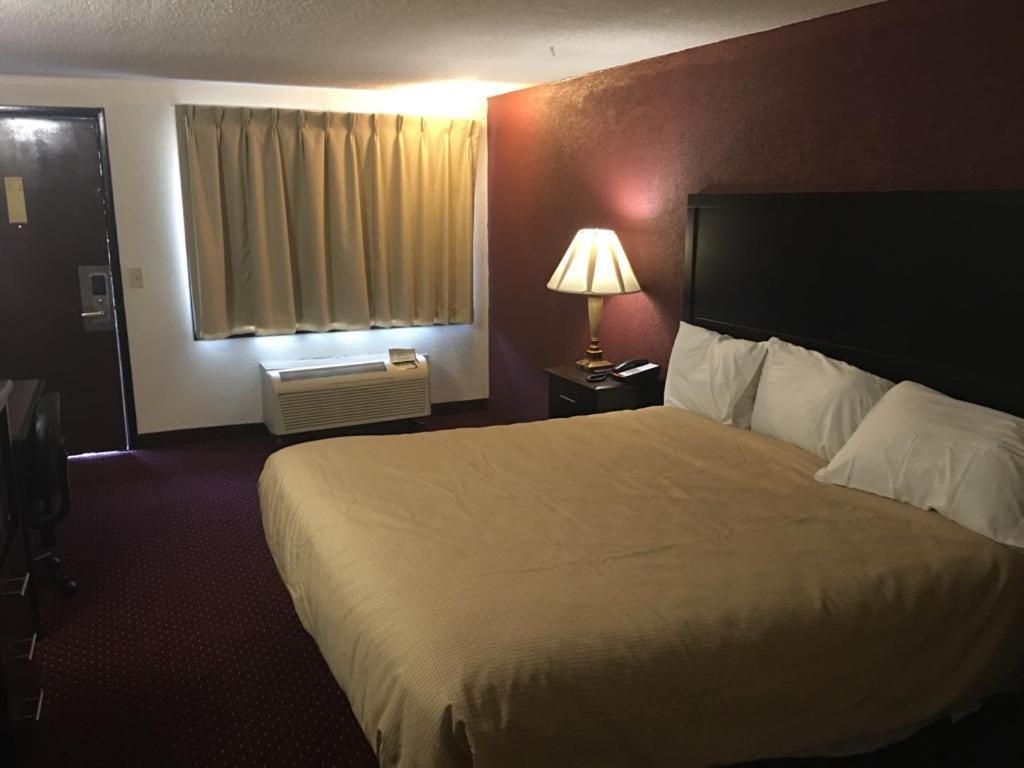 Super 9 Motel Troy photo 20