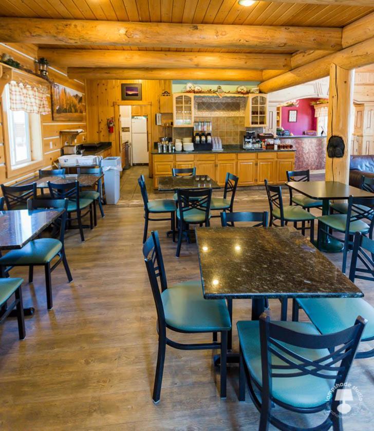 Cabin Creek Inn photo 28