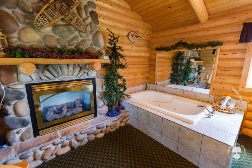 Cabin Creek Inn photo 31