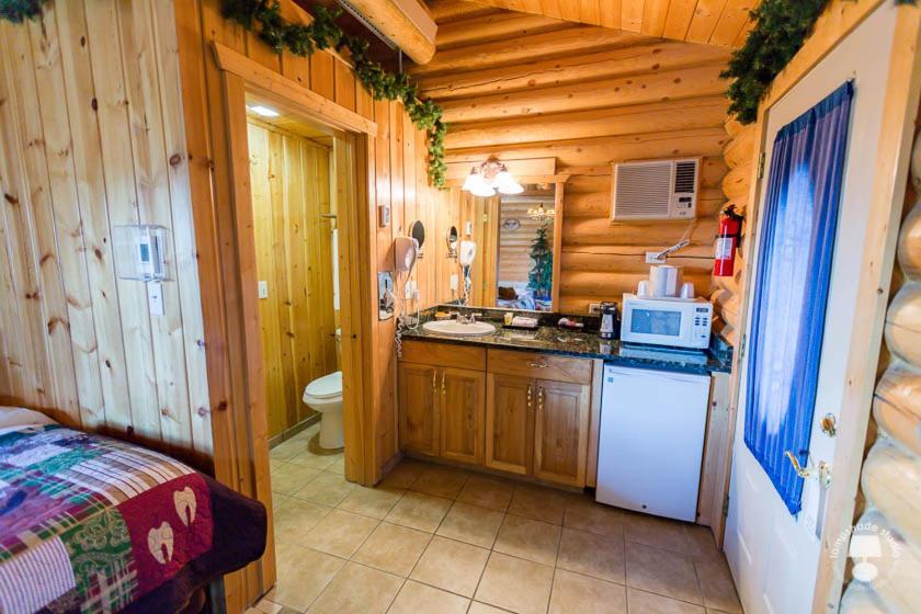 Cabin Creek Inn photo 34