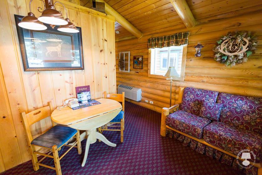 Cabin Creek Inn photo 54