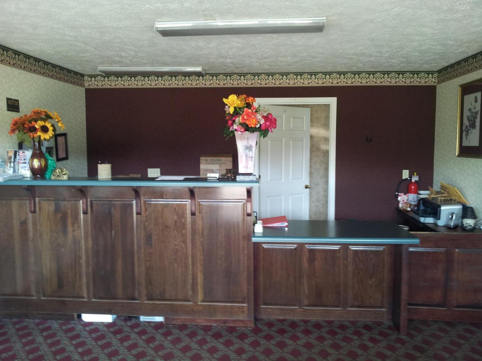 Stonebrook Inn photo 6
