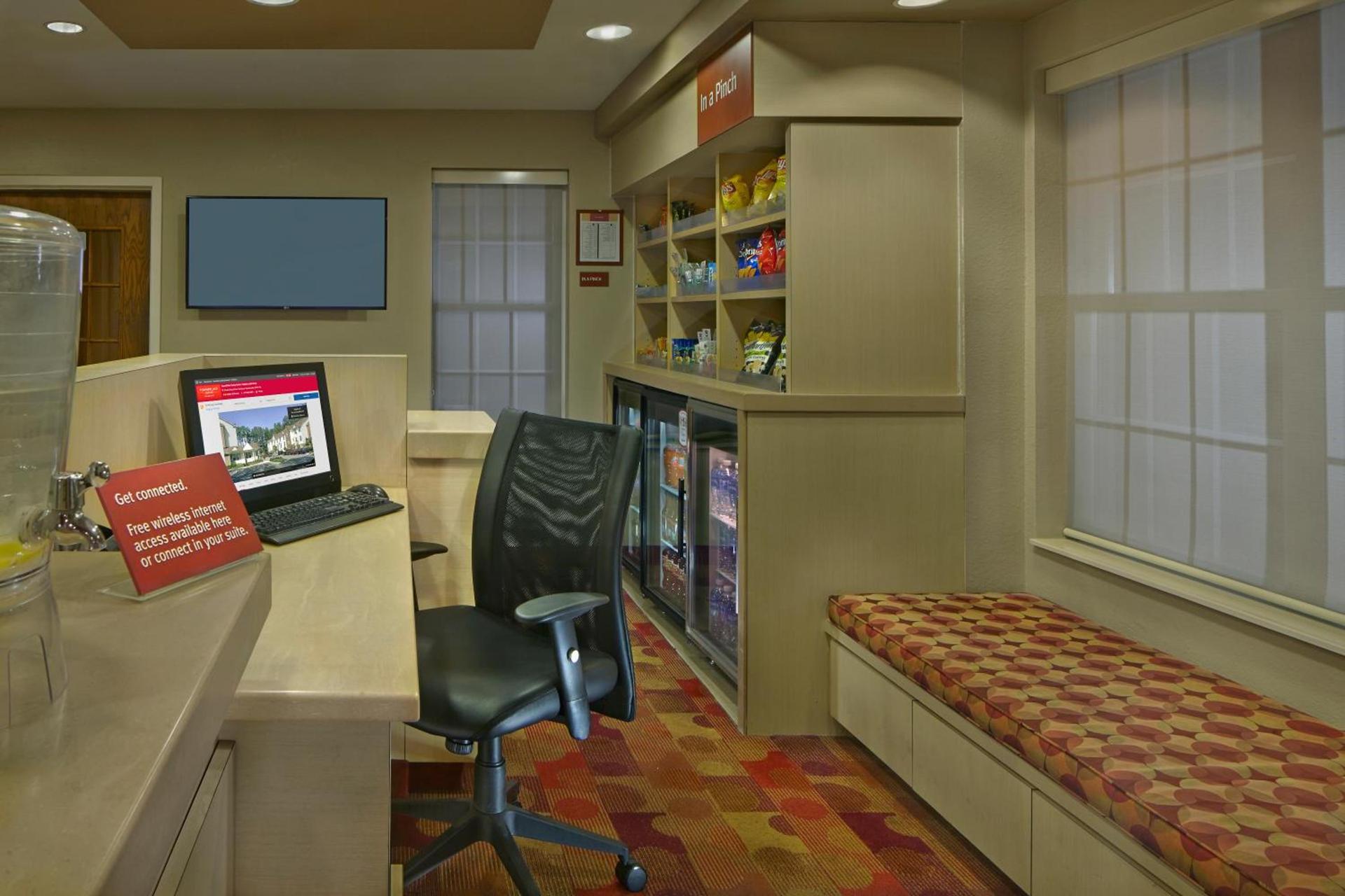 Residences at International Place — hotel in Tewksbury