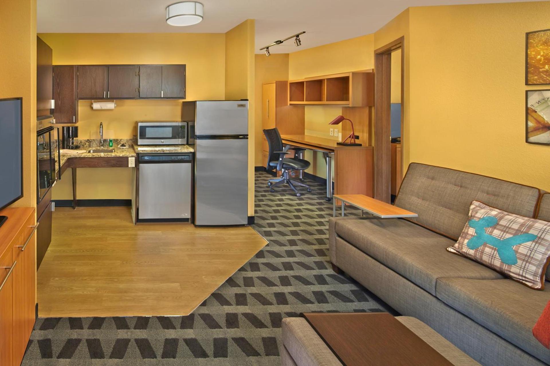 Residences at International Place photo 8