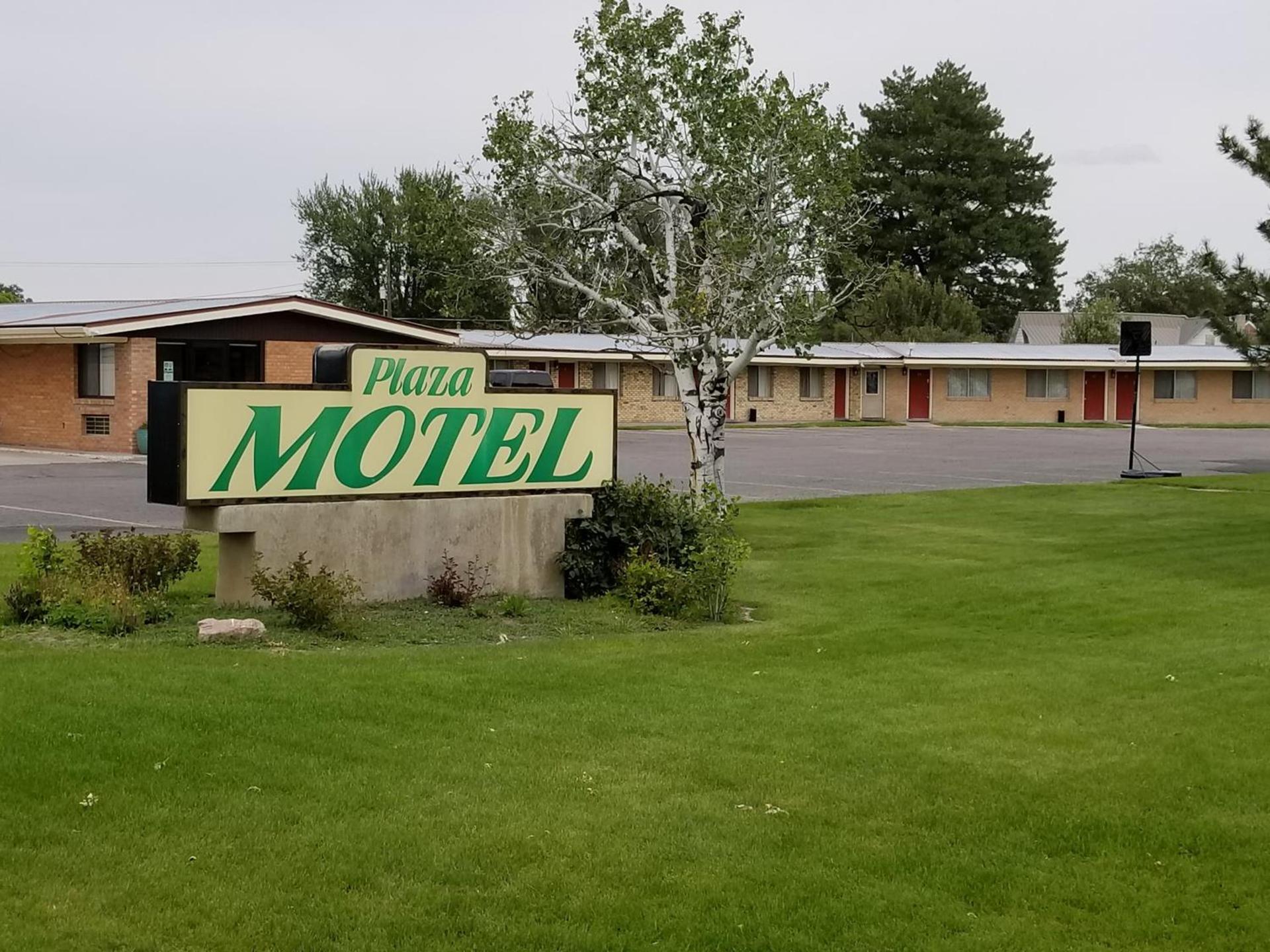 Plaza Motel photo 5