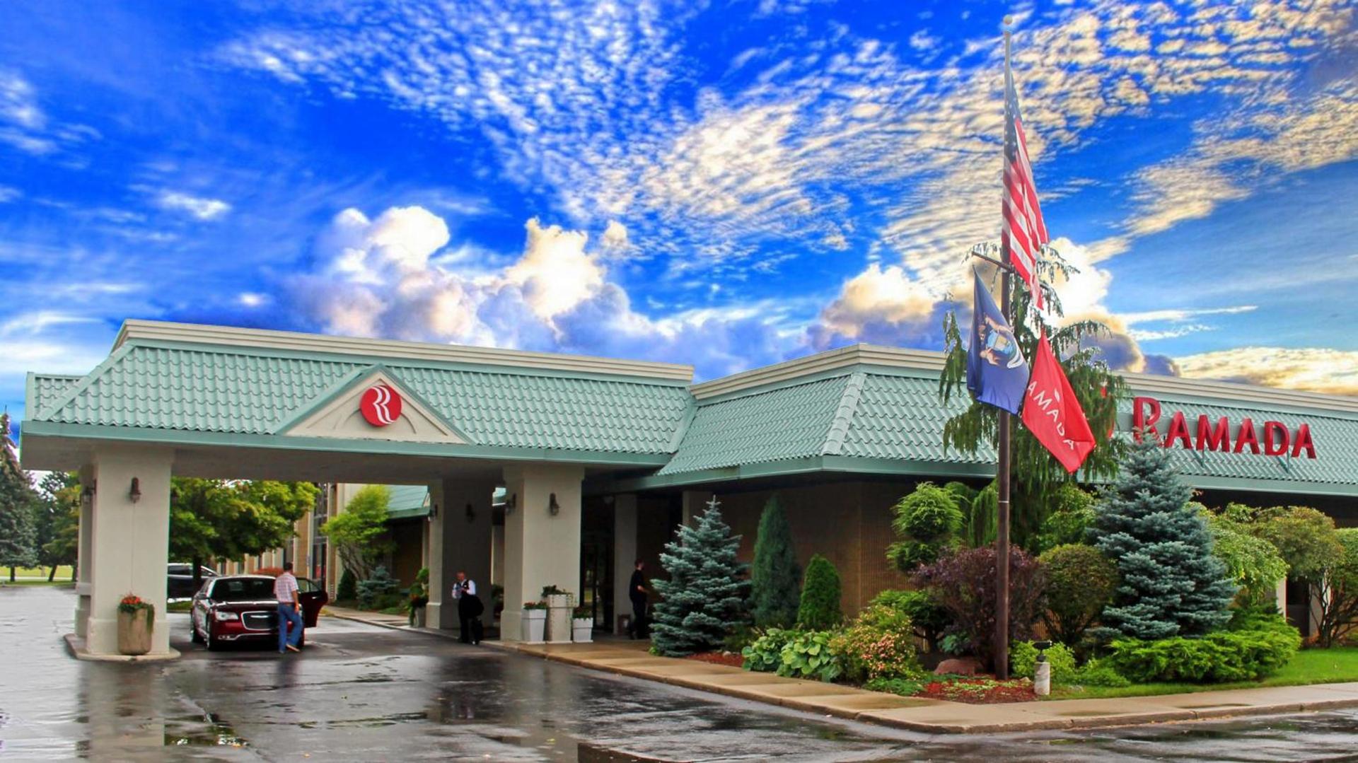 Ramada by Wyndham Alpena photo 39