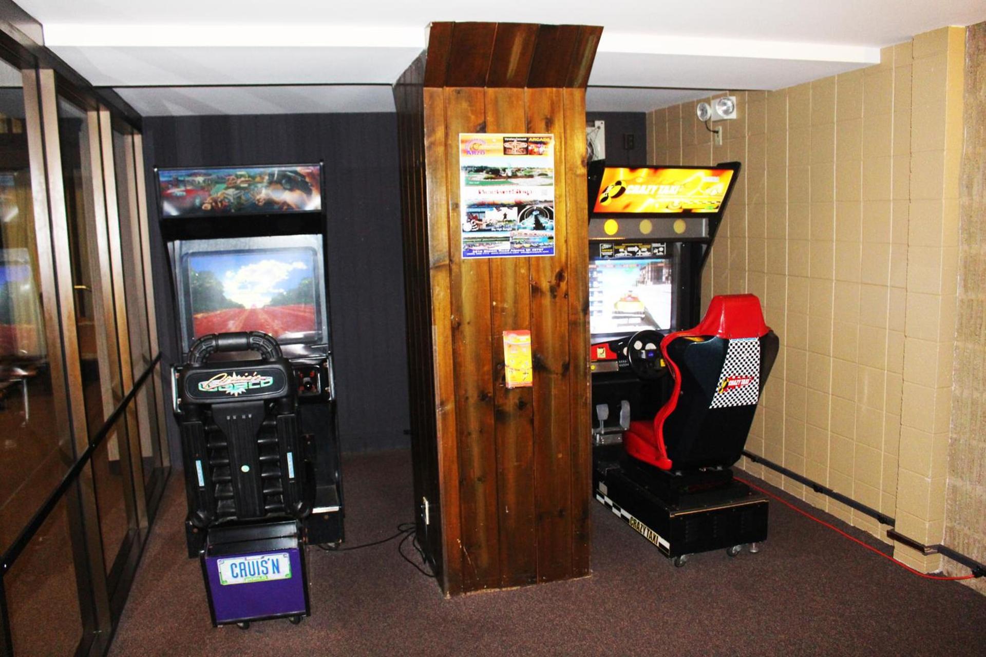 Ramada by Wyndham Alpena photo 71