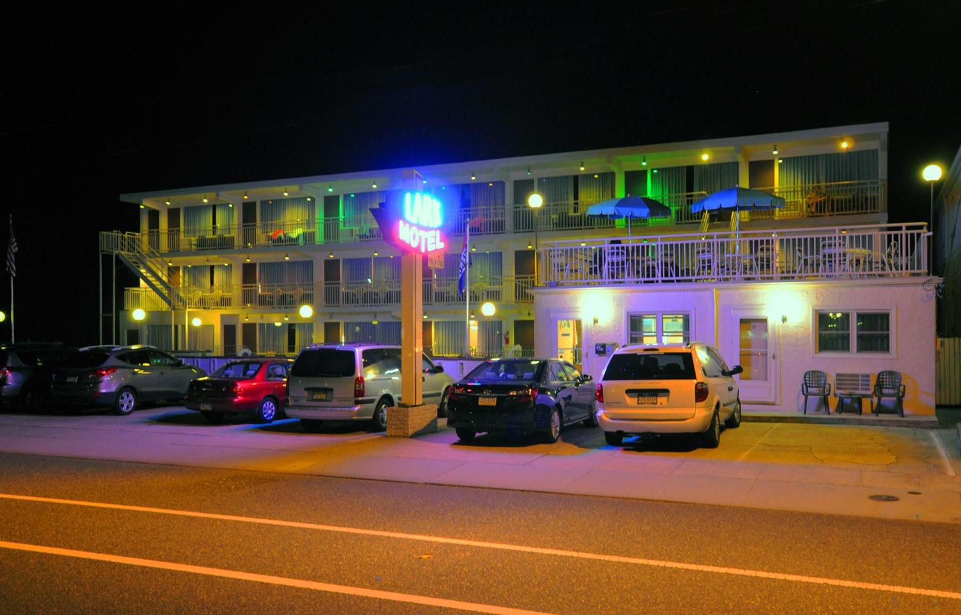 Lark Motel photo 10