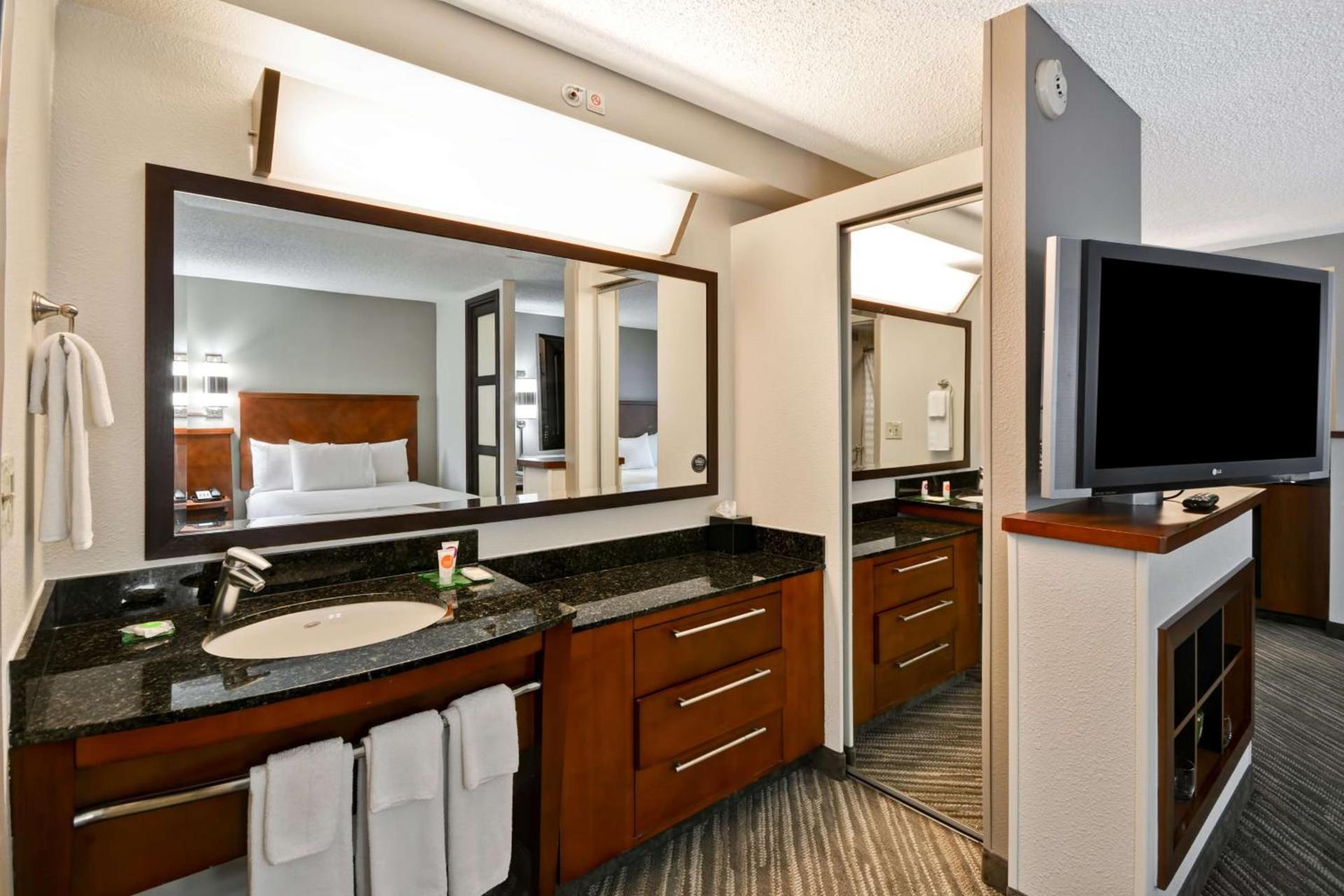 Hyatt Place Baton Rouge/I-10 photo 19