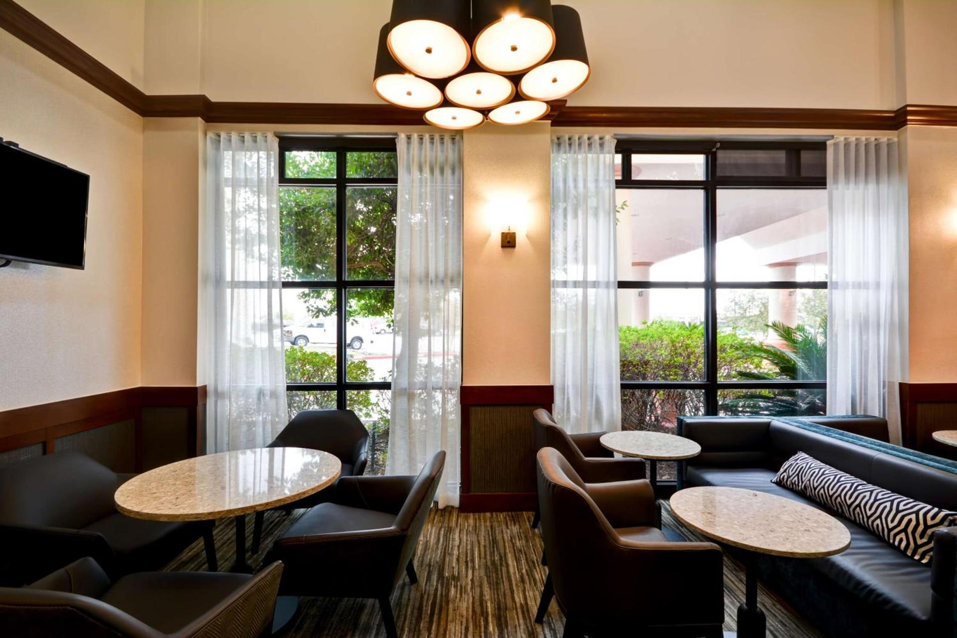 Hyatt Place Baton Rouge/I-10 photo 12