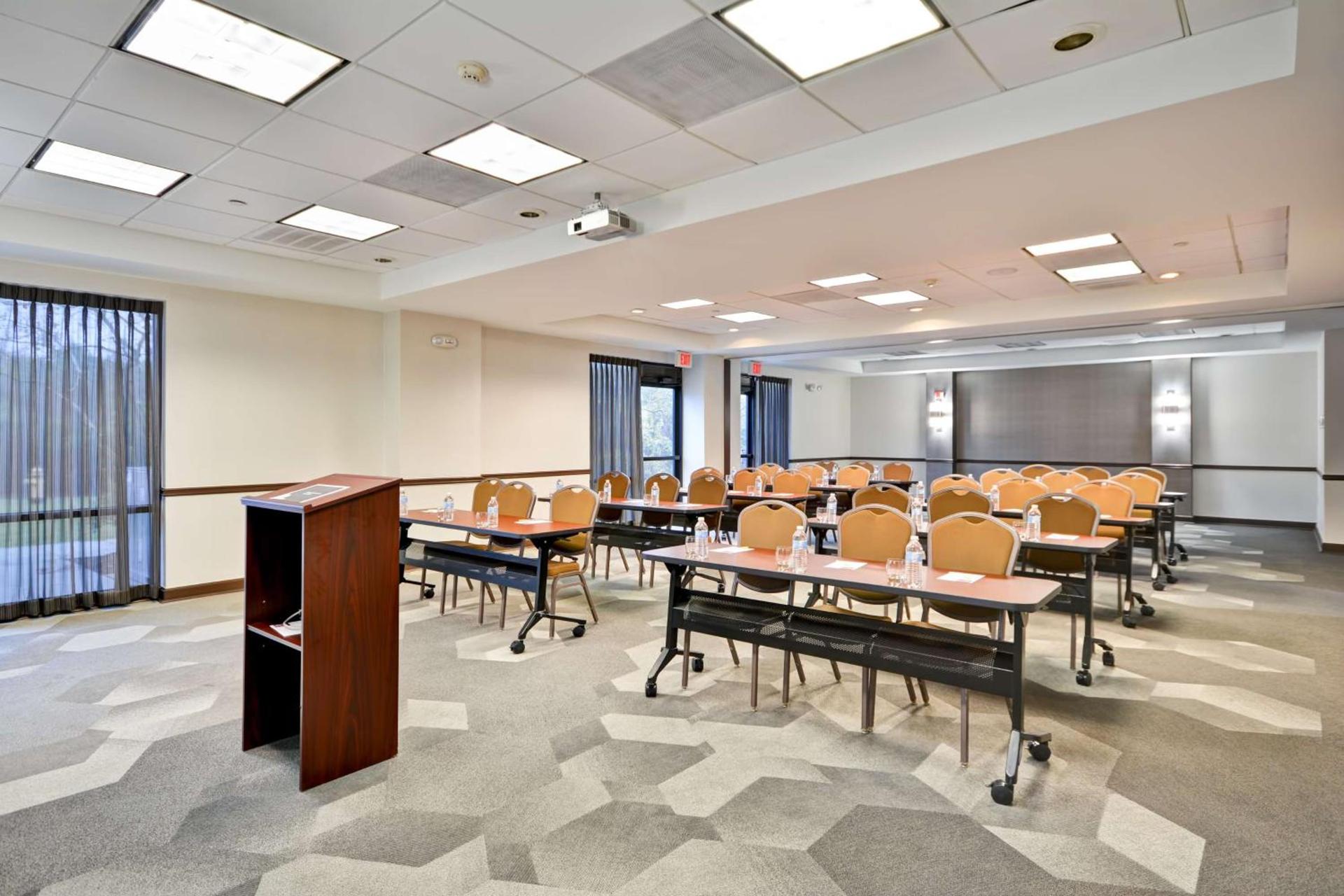 Hyatt Place Baton Rouge/I-10 photo 11
