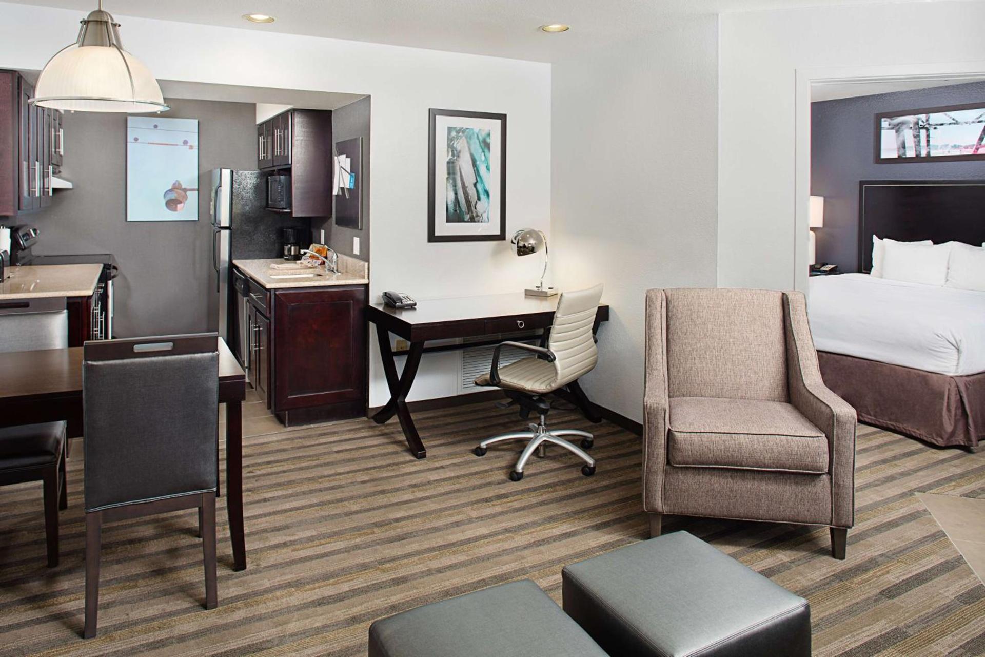 Hyatt House Belmont Redwood Shores photo 13
